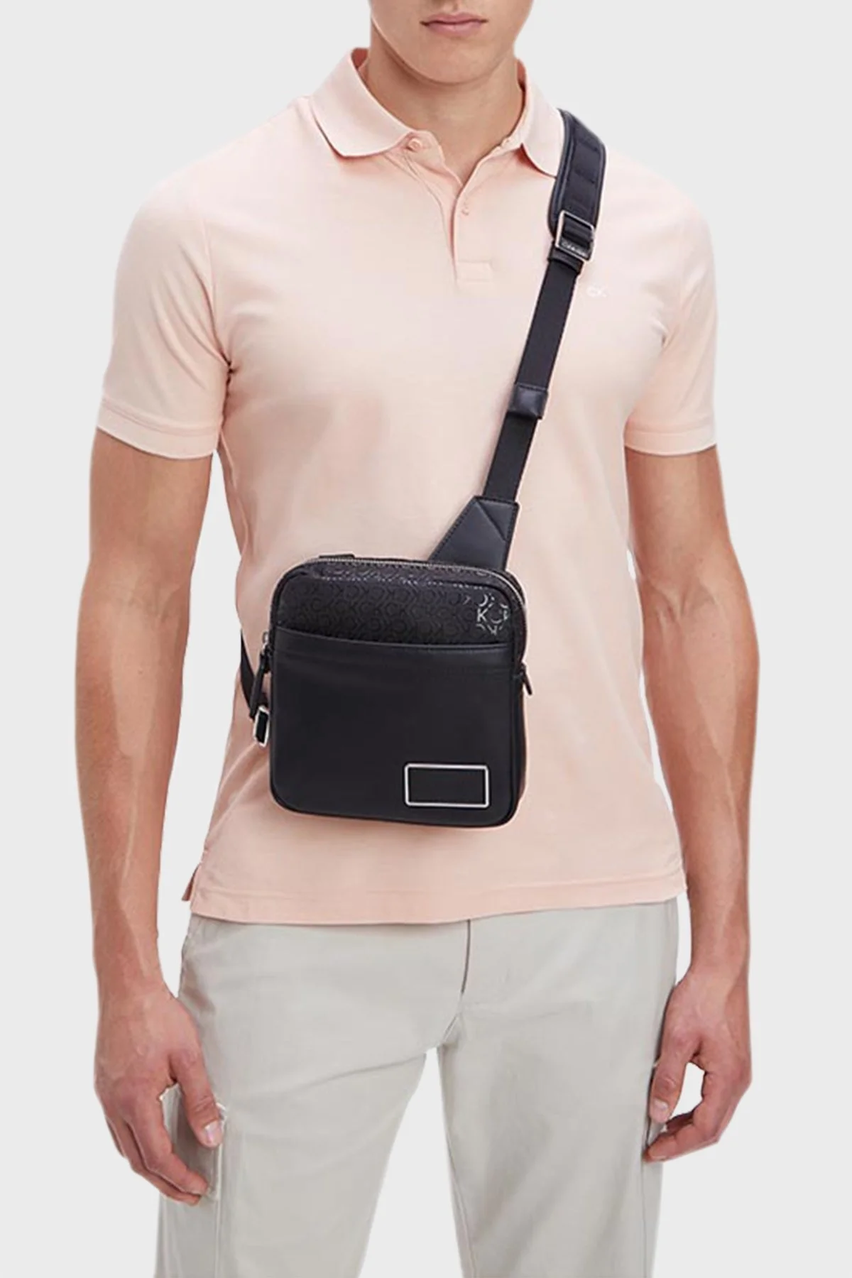 Calvin Klein Logolu Ayarlanabilir Askılı K50K51027901I Erkek Çanta K50K510279 01I SİYAH - 2