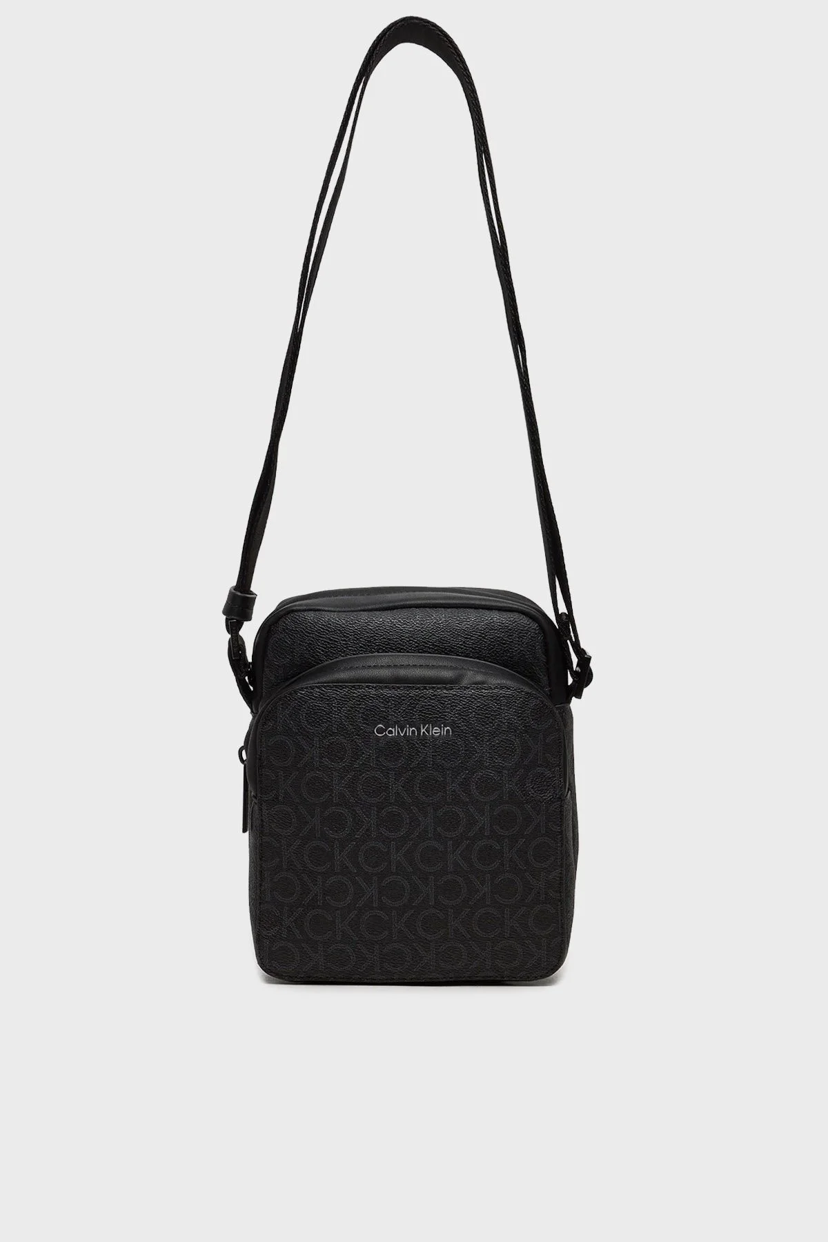 Calvin Klein Logolu Ayarlanabilir Askılı K50K5121990GJ Erkek Çanta K50K512199 0GJ SİYAH - 3