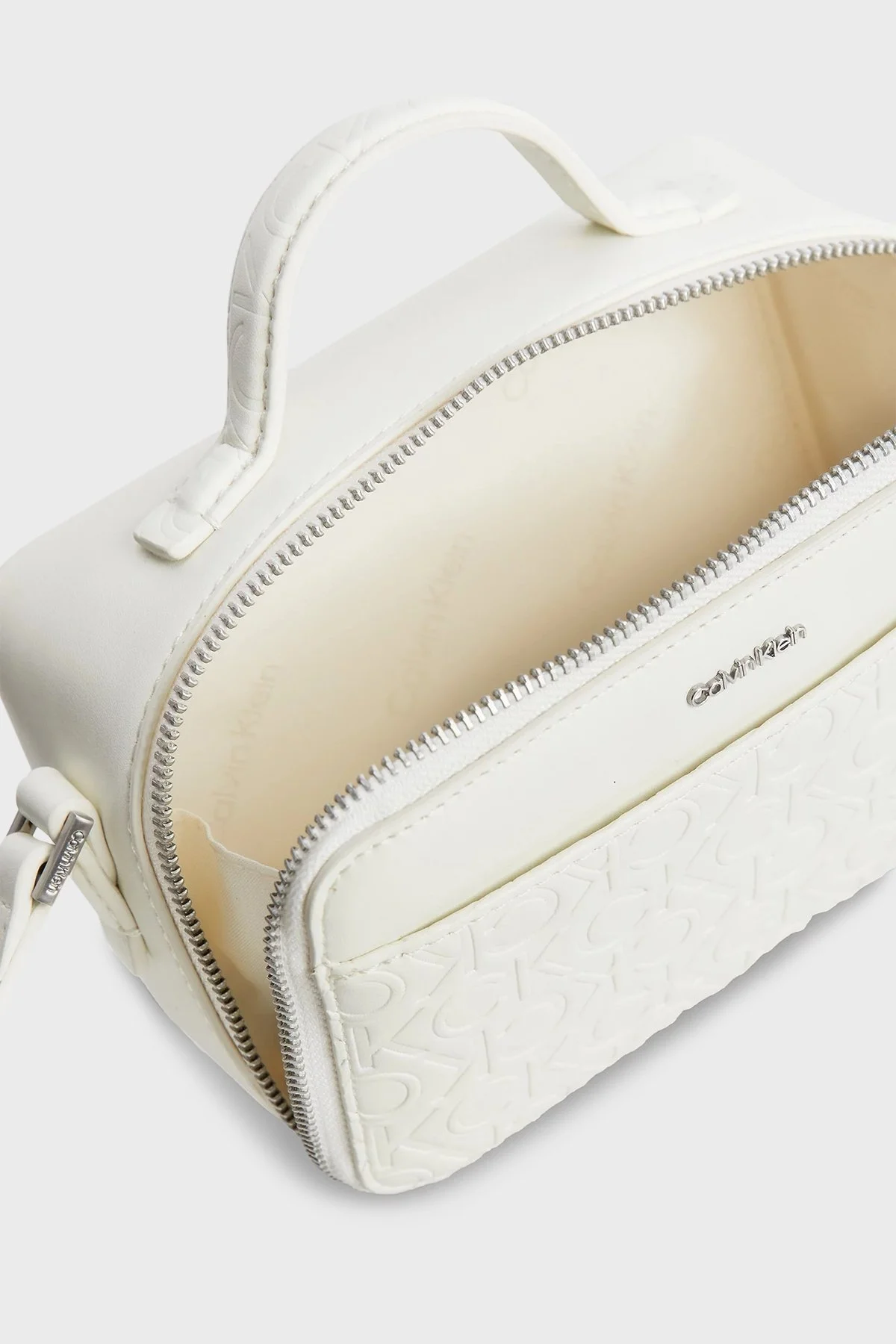 Calvin Klein Logolu Ayarlanabilir Askılı K60K610741YAL Bayan Çanta K60K610741 YAL BEYAZ - 5