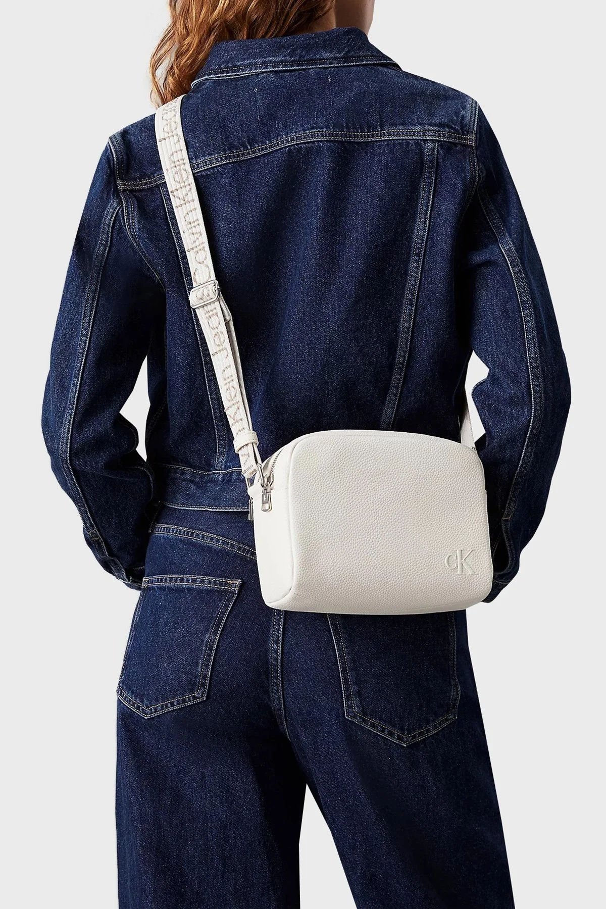 Calvin Klein Logolu Ayarlanabilir Askılı K60K612283ACF Bayan Çanta K60K612283 ACF BEJ - 2