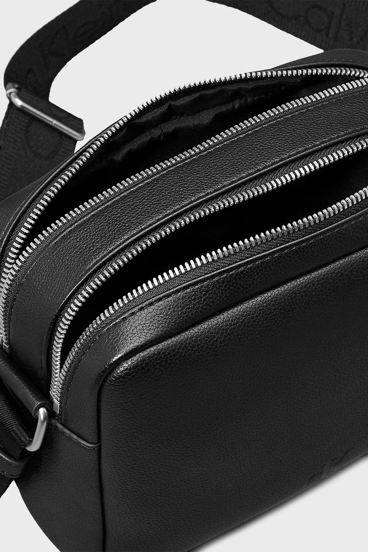 Calvin Klein Logolu Ayarlanabilir Askılı K60K612711BEH Bayan Çanta K60K612711 BEH SİYAH - 9