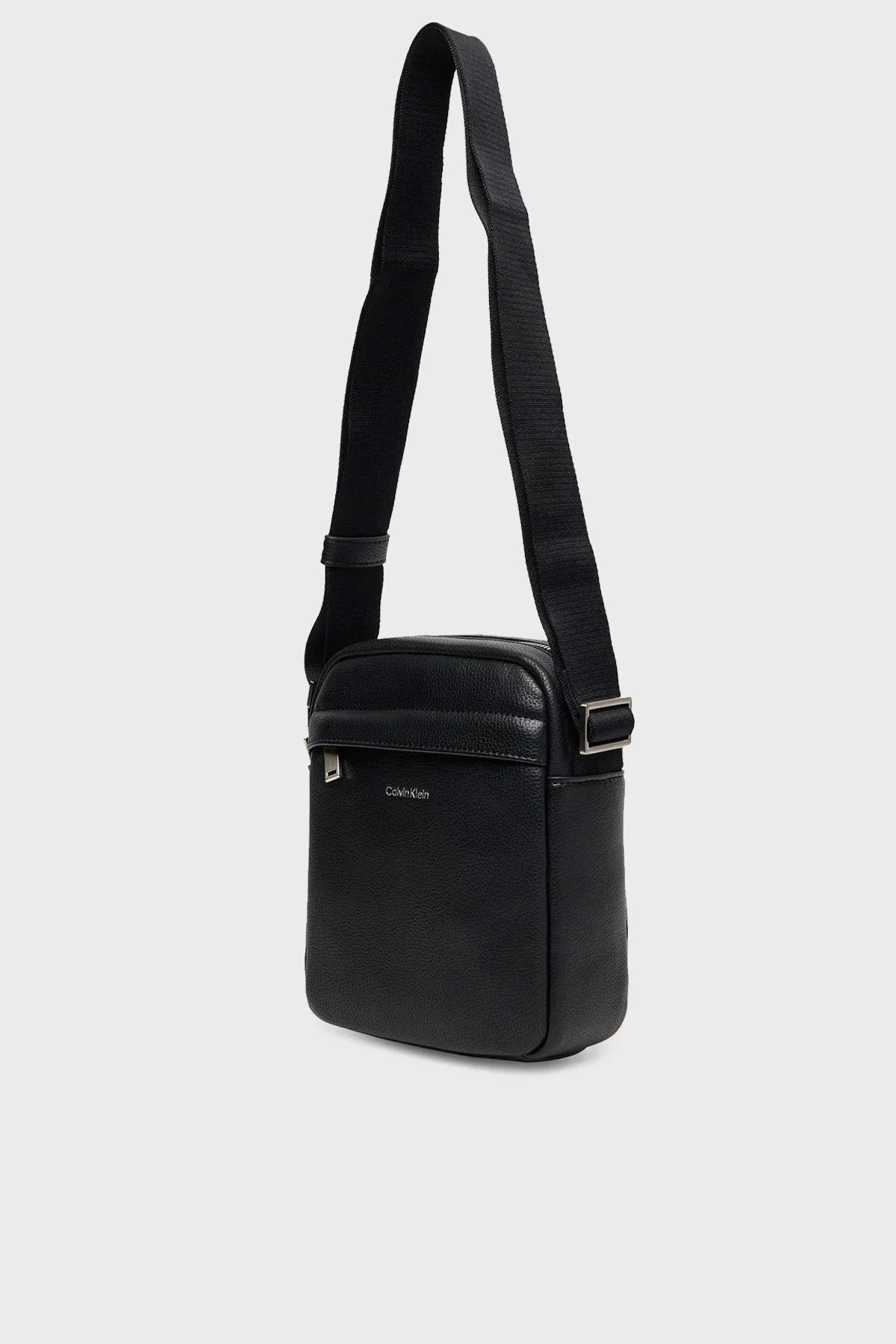 Calvin Klein Logolu Ayarlanabilir Askılı LV04D3160GUB1 Erkek Çanta LV04D3160G UB1 SİYAH - 4