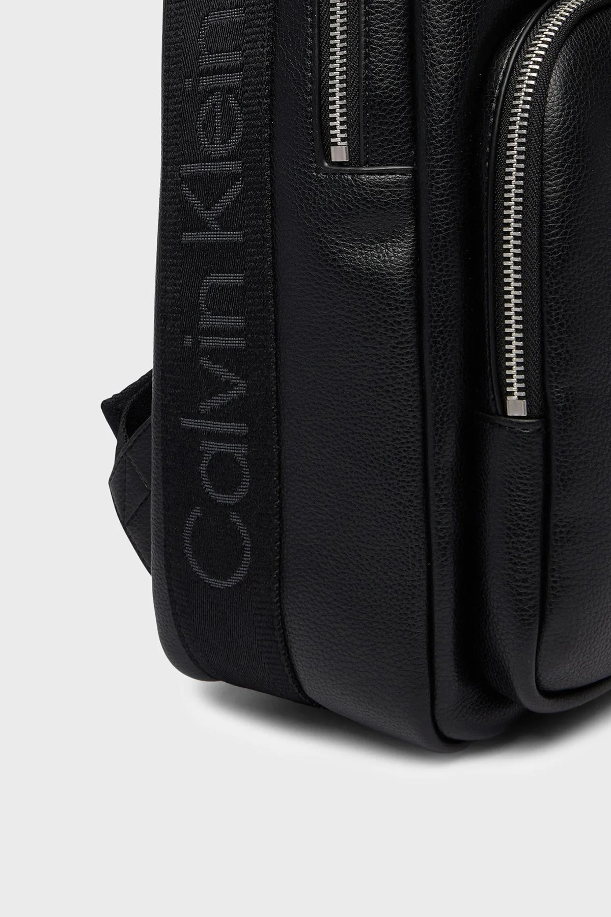 Calvin Klein Logolu Ayarlanabilir Askılı LV04D3282G2ZW Erkek Sırt Çantası LV04D3282G 2ZW SİYAH - 5
