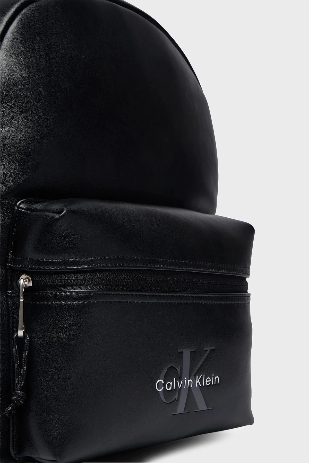 Calvin Klein Logolu Ayarlanabilir Askılı LV04D3417GUB1 Erkek Sırt Çantası LV04D3417G UB1 SİYAH - 5