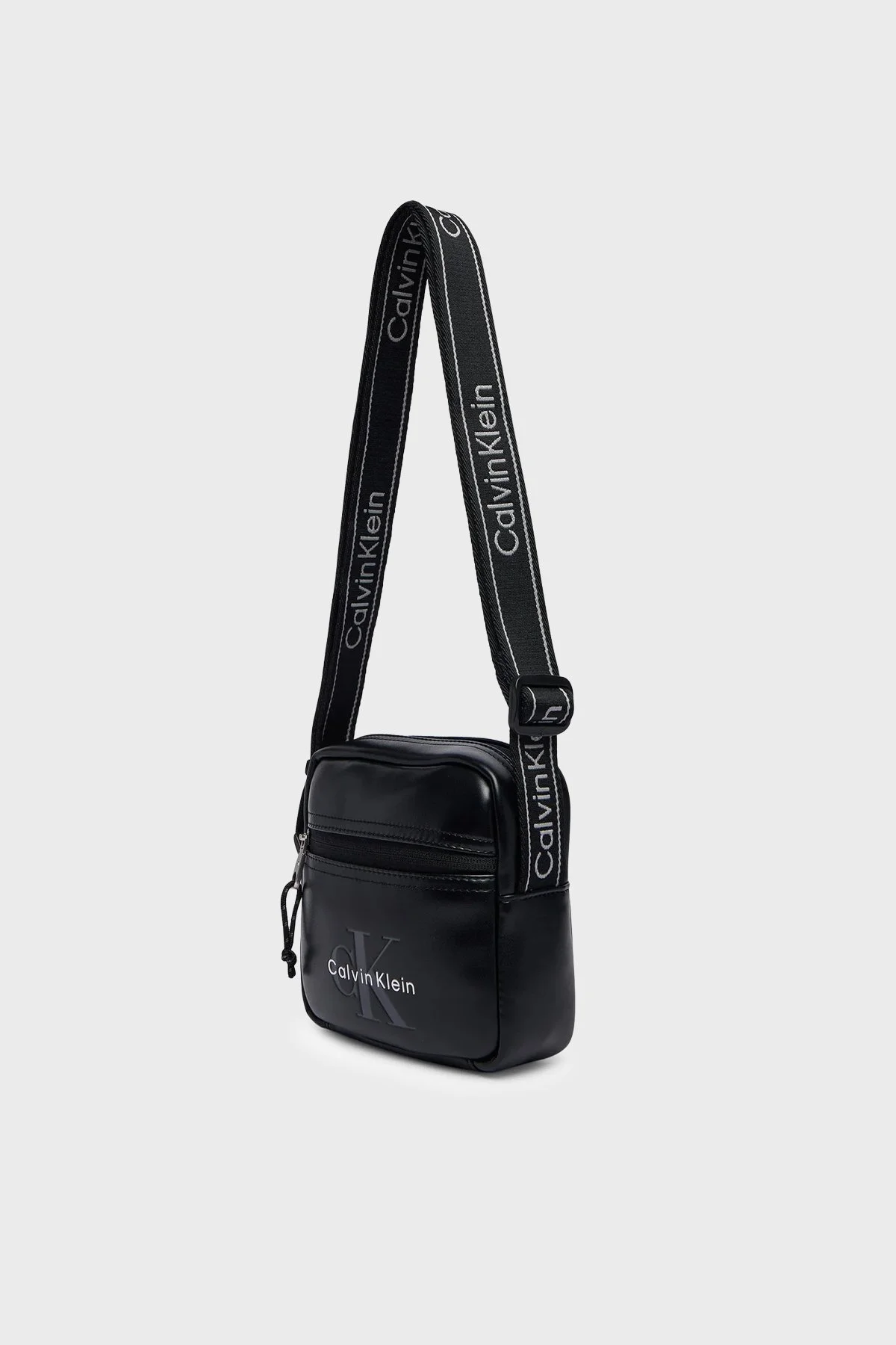 Calvin Klein Logolu Ayarlanabilir Askılı LV04D3445GUB1 Erkek Çanta LV04D3445G UB1 SİYAH - 4