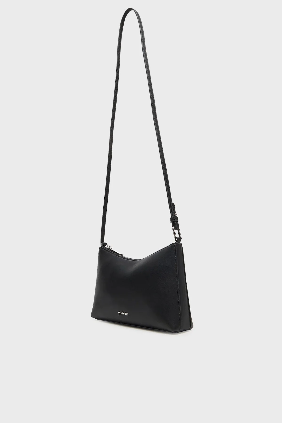 Calvin Klein Logolu Ayarlanabilir Askılı LV04F3095GUB1 Bayan Çanta LV04F3095G UB1 SİYAH - 3