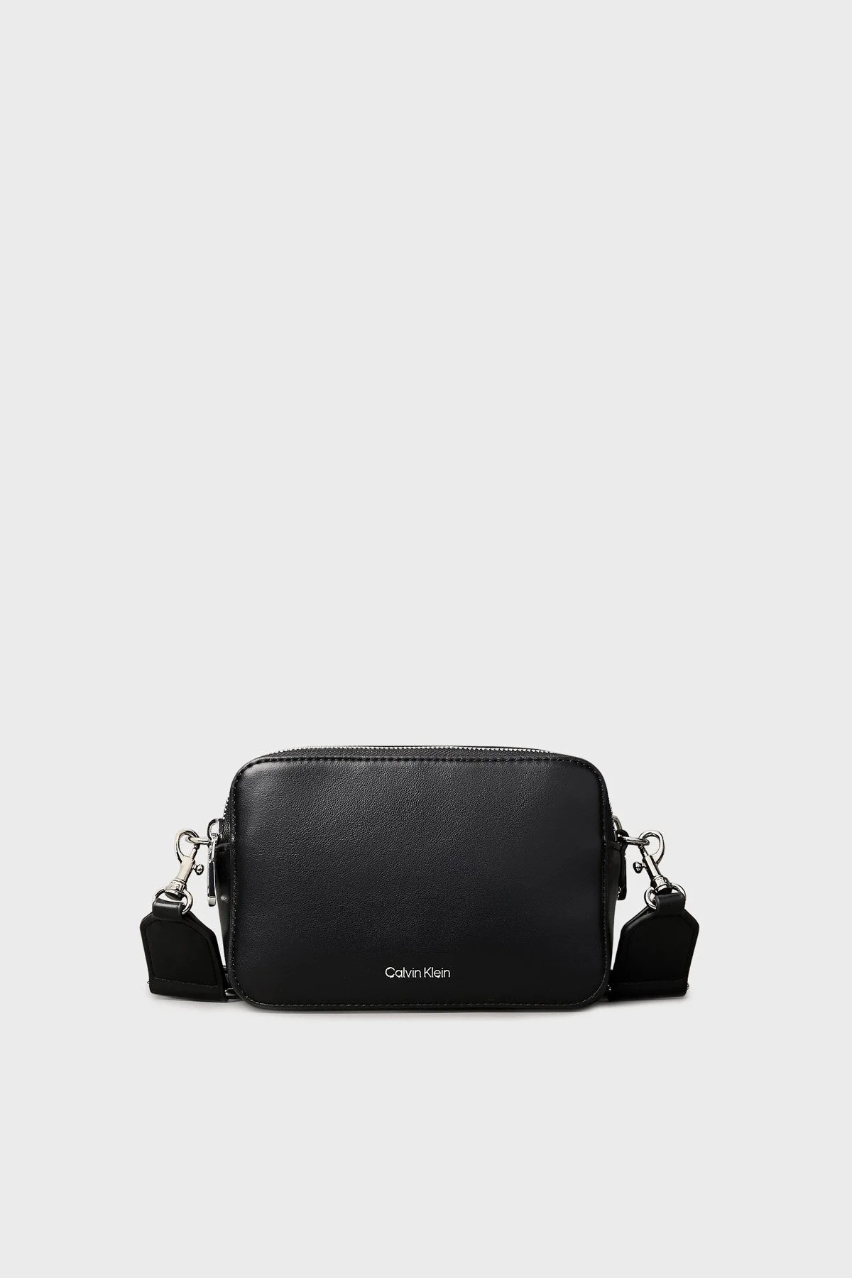 Calvin Klein Logolu Ayarlanabilir Askılı LV04F3165G2QP Bayan Çanta LV04F3165G 2QP SİYAH - 1