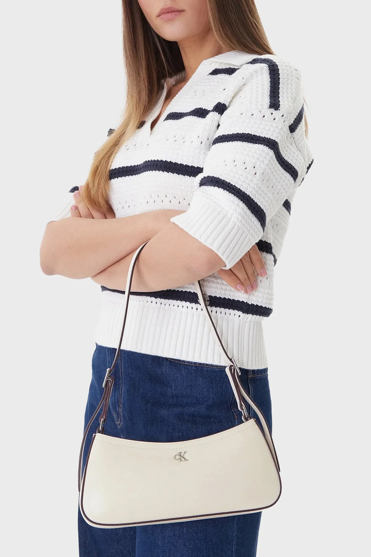 Calvin Klein Logolu Ayarlanabilir Askılı LV04F3170G4LX Bayan Çanta LV04F3170G 4LX BEYAZ - 2