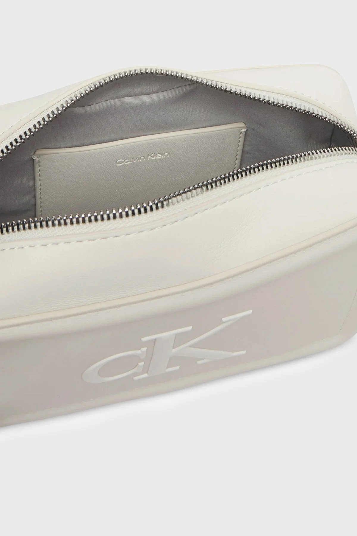 Calvin Klein Logolu Ayarlanabilir Askılı LV04F3220G4LX Bayan Çanta LV04F3220G 4LX BEYAZ - 5