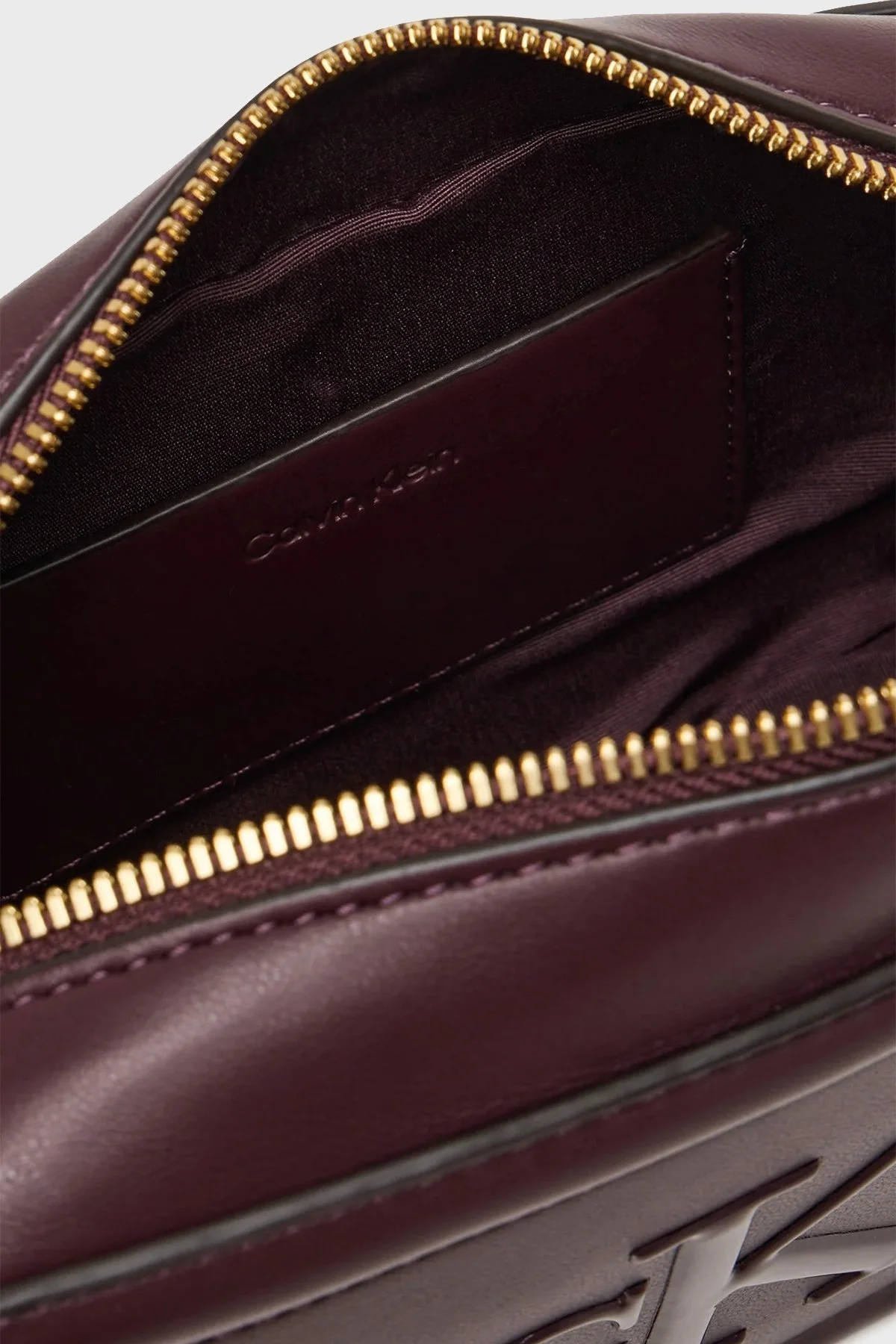 Calvin Klein Logolu Ayarlanabilir Askılı LV04F3220GBAP Bayan Çanta LV04F3220G BAP BORDO - 6