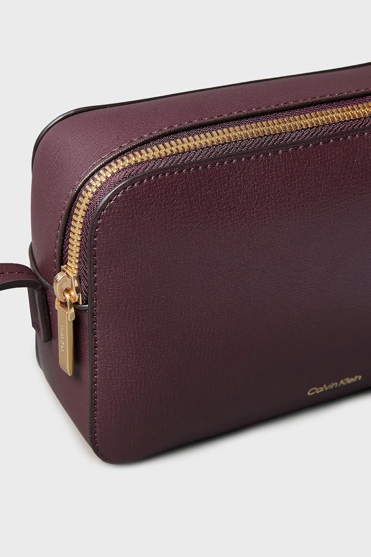 Calvin Klein Logolu Ayarlanabilir Askılı LV04F3276G33A Bayan Çanta LV04F3276G 33A BORDO - 5