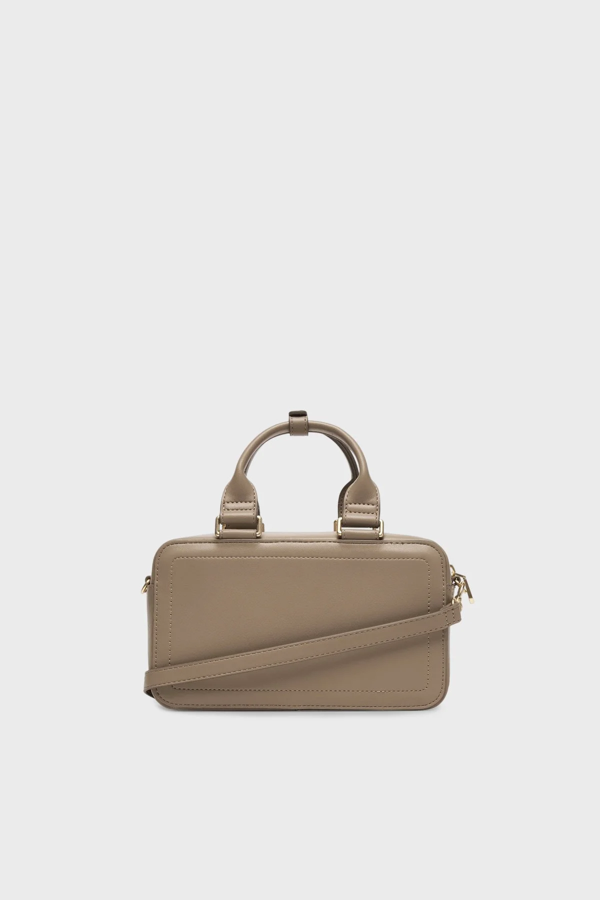 Calvin Klein Logolu Ayarlanabilir Askılı LV04F3411GVFU Bayan Çanta LV04F3411G VFU TOPRAK - 3