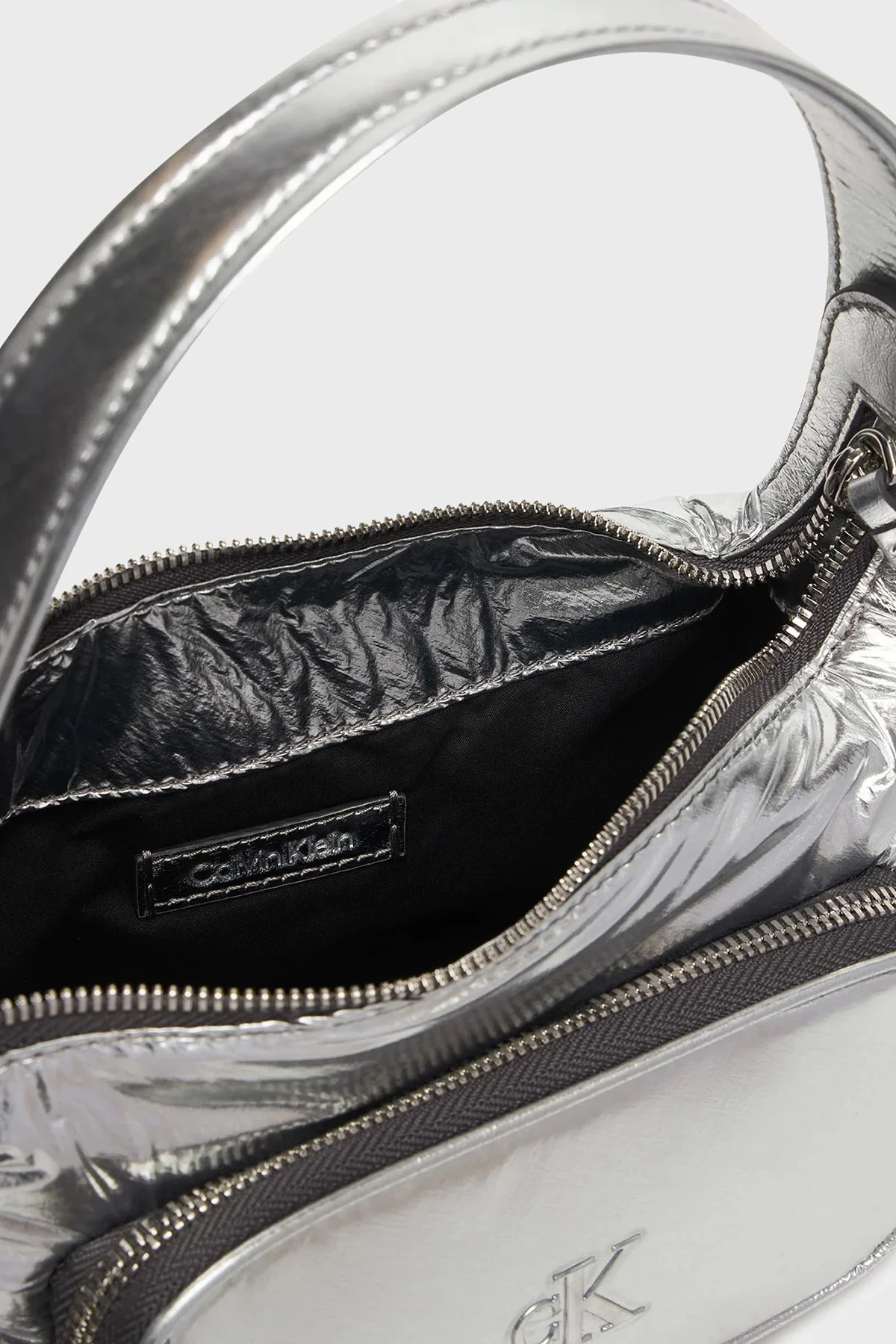 Calvin Klein Logolu Ayarlanabilir Askılı LV04F3443GBY2 Bayan Çanta LV04F3443G BY2 GÜMÜŞ - 6