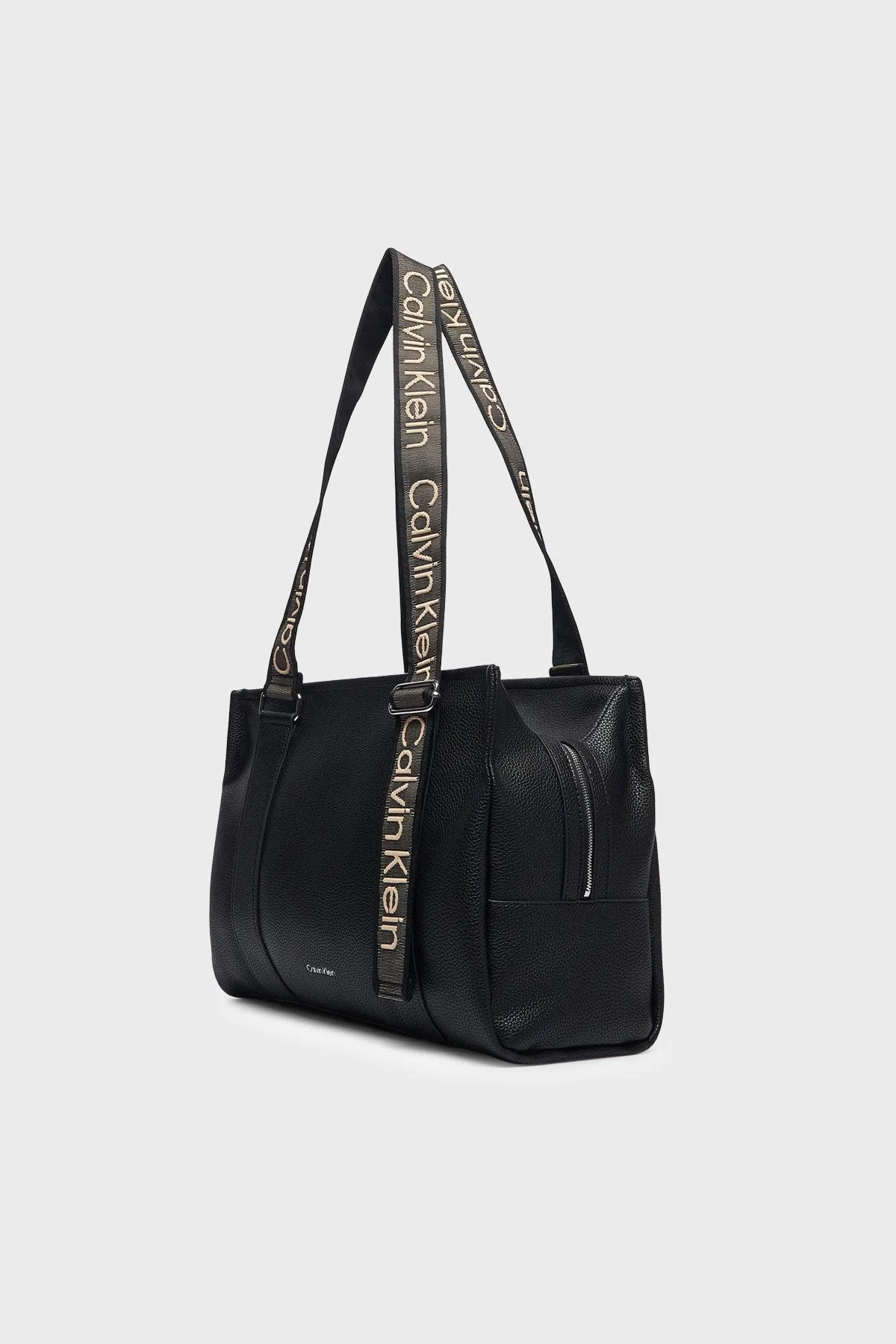 Calvin Klein Logolu Ayarlanabilir Askılı LV04F3644GUB1 Kadın Çanta LV04F3644G UB1 Siyah - 5