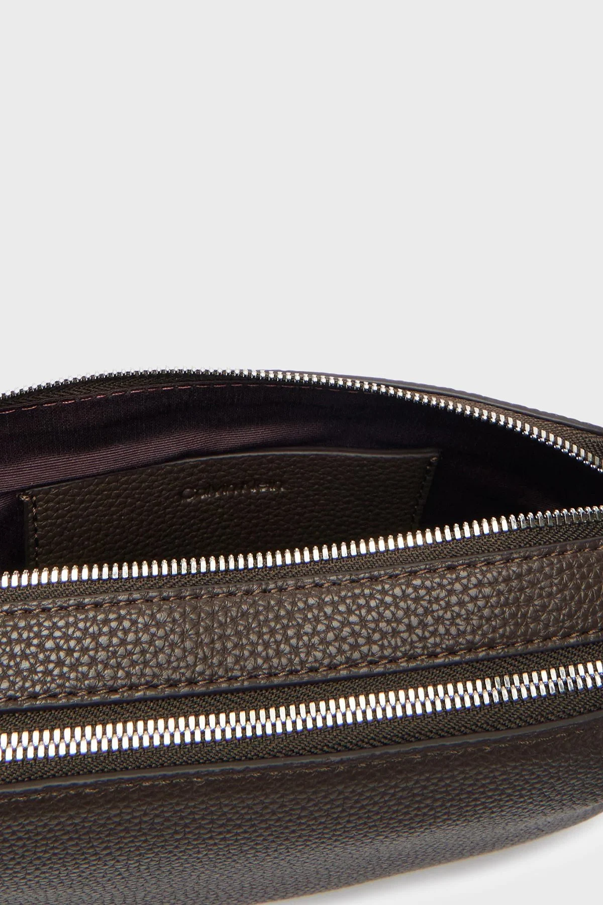 Calvin Klein Logolu Ayarlanabilir Askılı LV04F3656GBAL Kadın Çanta LV04F3656G BAL Kahve - 5