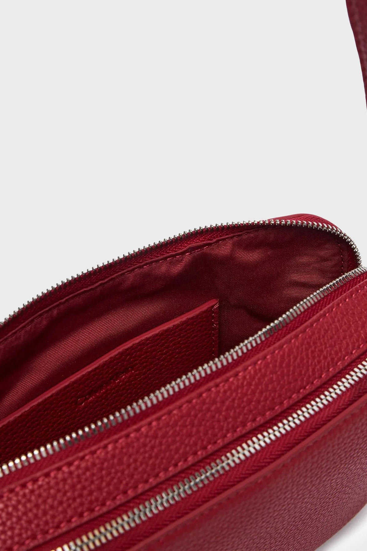 Calvin Klein Logolu Ayarlanabilir Askılı LV04F3656GXLL Kadın Çanta LV04F3656G XLL BORDO - 5