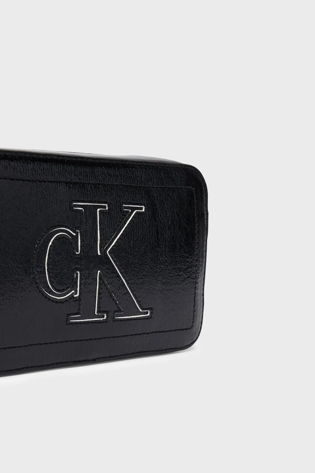 Calvin Klein Logolu Ayarlanabilir Askılı LV04F3685GUB1 Kadın Çanta LV04F3685G UB1 Siyah - 5