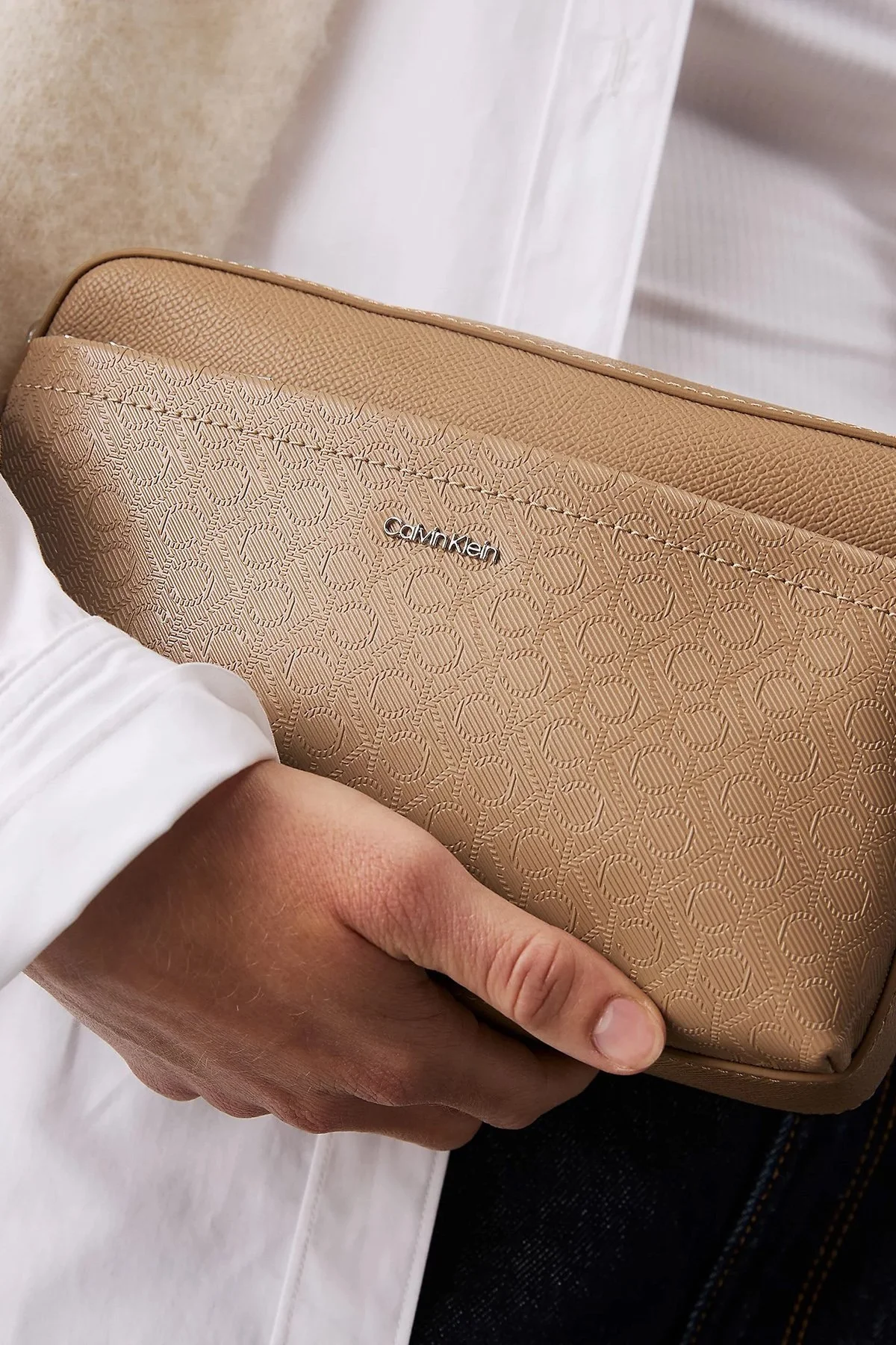 Calvin Klein Logolu Ayarlanabilir Çift Askılı K60K6128080F4 Bayan Çanta K60K612808 0F4 BEJ - 10