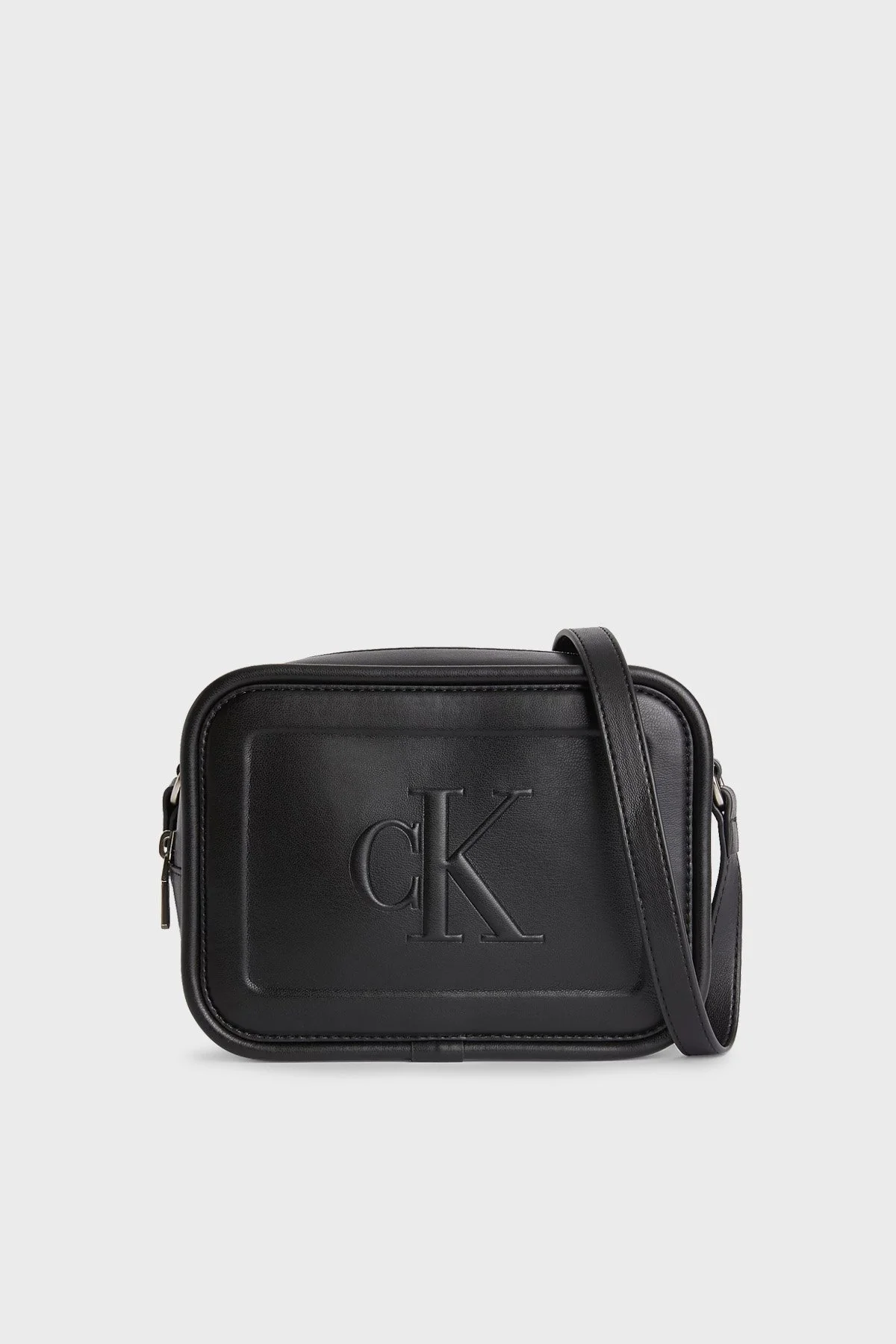 Calvin Klein Logolu Ayarlanabilir Omuz Askılı Bayan Çanta K60K610309 BDS SİYAH - 1