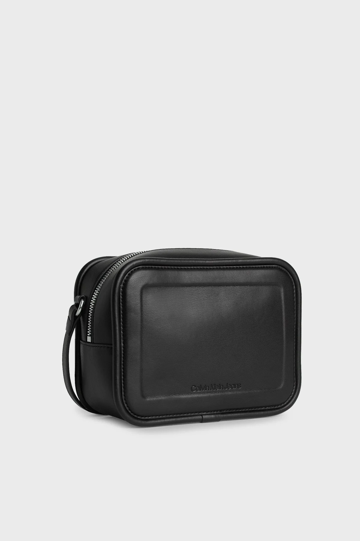 Calvin Klein Logolu Ayarlanabilir Omuz Askılı Bayan Çanta K60K610309 BDS SİYAH - 4