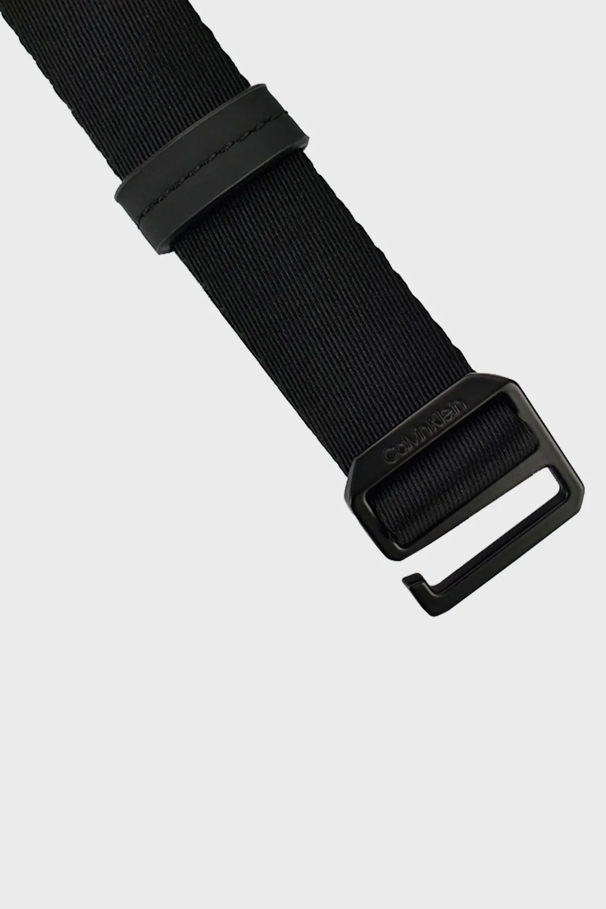 Calvin Klein Logolu Ayarlanabilir Omuz Askılı Erkek Çanta K50K509737 01K SİYAH - 7