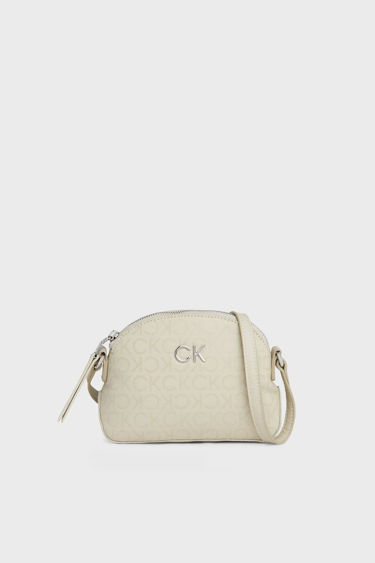 Calvin Klein Logolu Ayarlanabilir Omuz Askılı K60K611882PEA Bayan Çanta K60K611882 PEA BEJ - 1