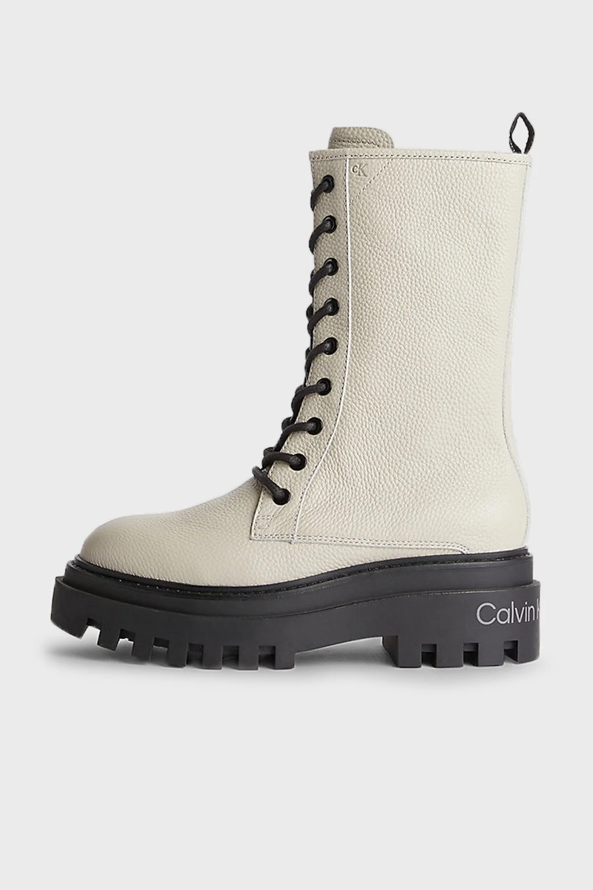 Calvin Klein Logolu Bağcıklı Deri Bayan Bot YW0YW00843 ACF BEJ - 2