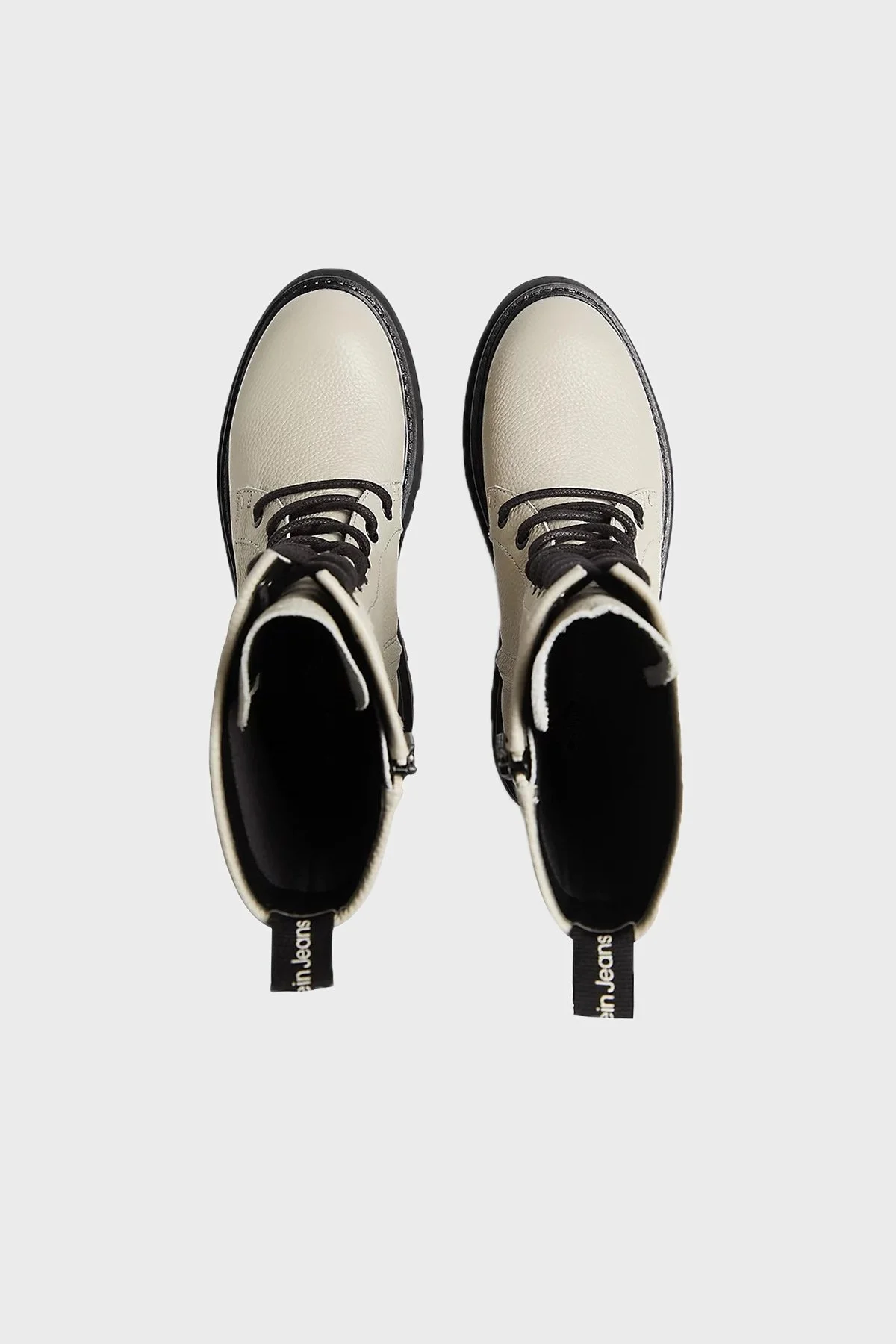 Calvin Klein Logolu Bağcıklı Deri Bayan Bot YW0YW00843 ACF BEJ - 3