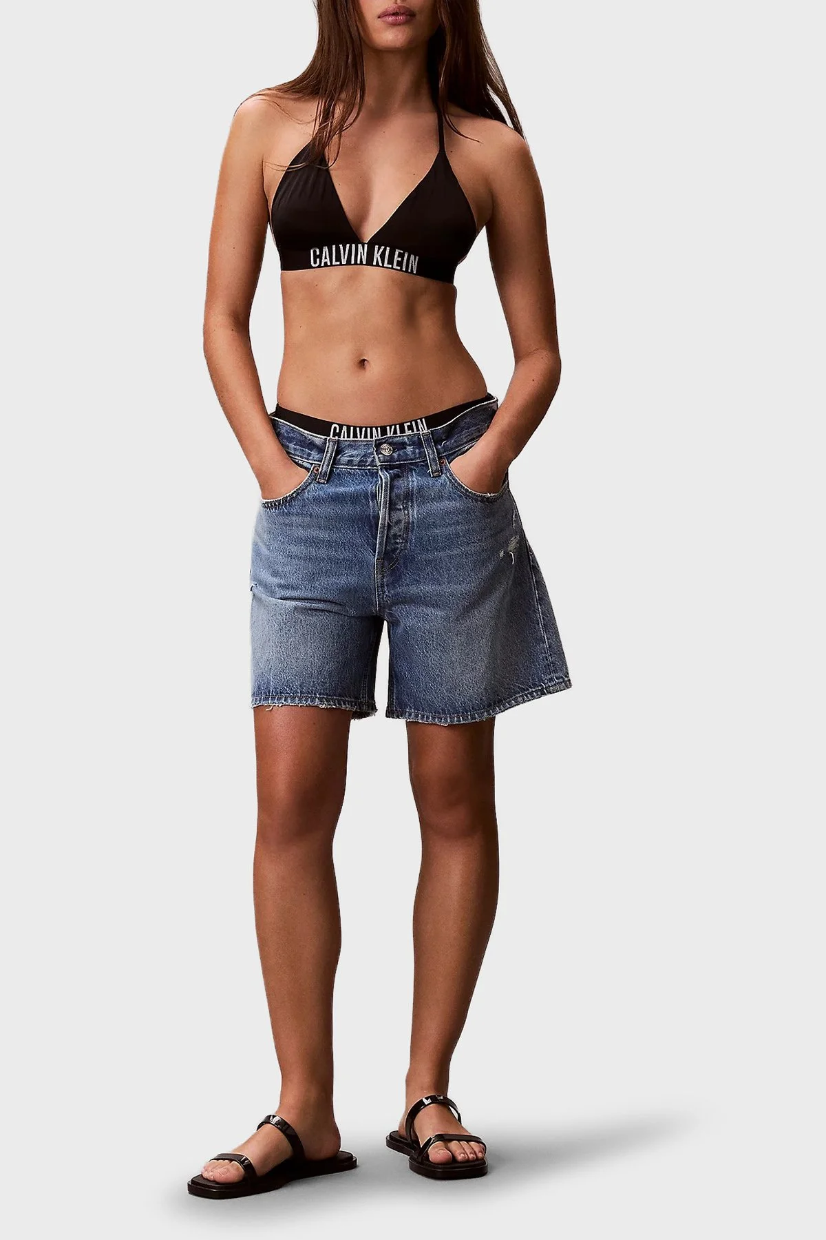 Calvin Klein Logolu Bağlamalı Üçgen LV00Q61222UB1 Kadın Bikini Üstü LV00Q61222 UB1 SİYAH - 2