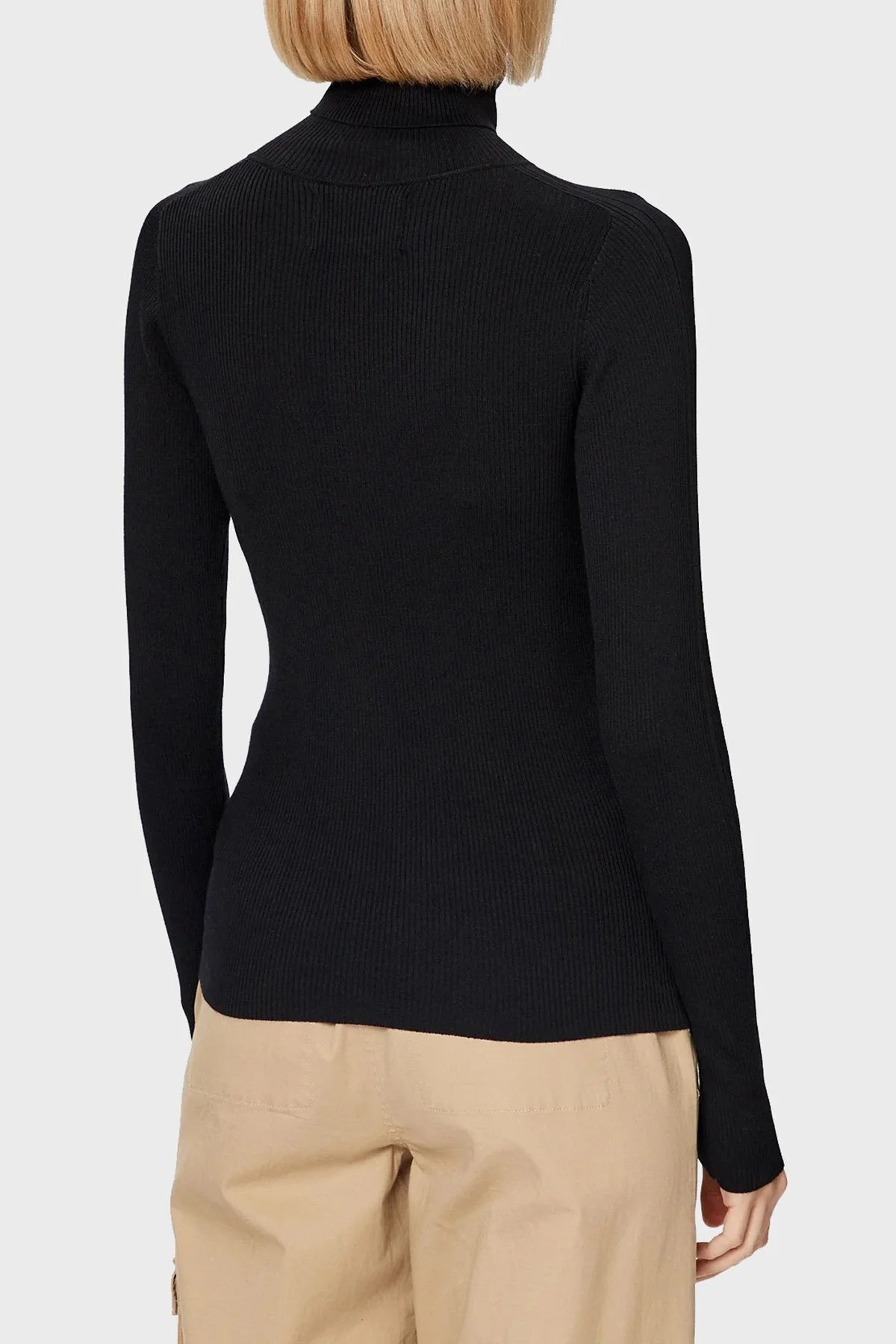 Calvin Klein Logolu Balıkçı Yaka Dar Kesim J20J221688BEH Bayan Kazak J20J221688 BEH SİYAH - 2