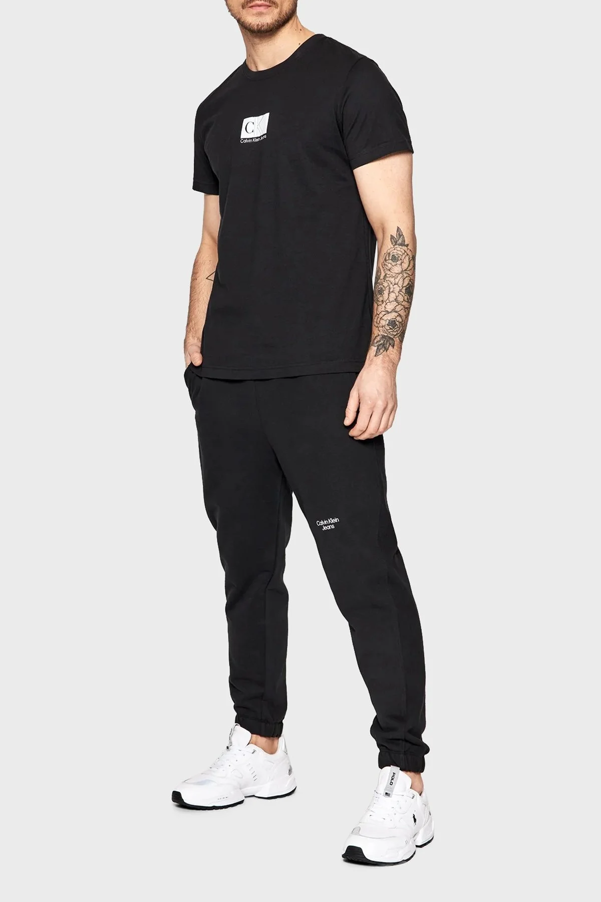 Calvin Klein Logolu Belden Bağlamalı % 100 Pamuk Jogger Erkek Pantolon J30J320590 BEH SİYAH - 1