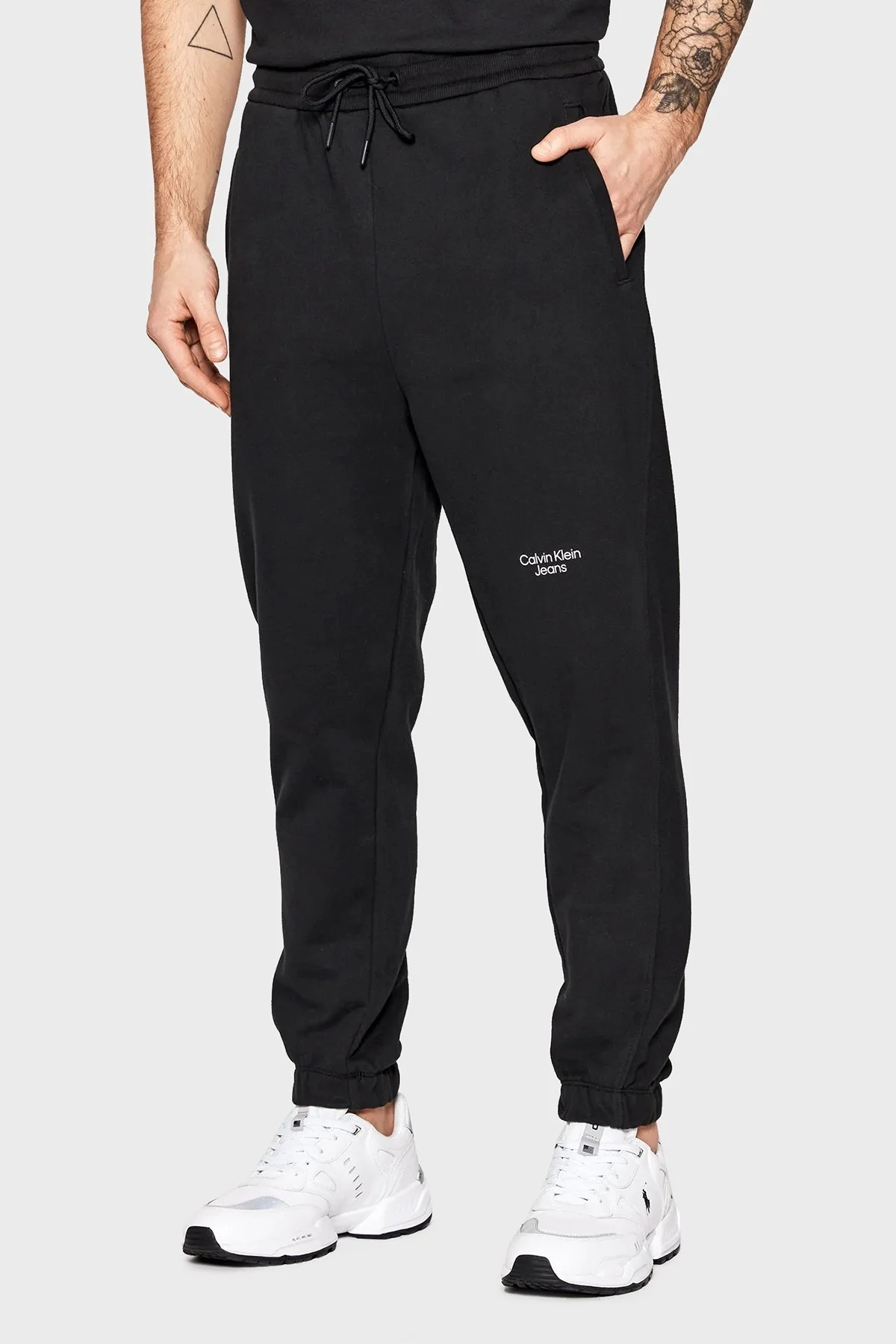 Calvin Klein Logolu Belden Bağlamalı % 100 Pamuk Jogger Erkek Pantolon J30J320590 BEH SİYAH - 2