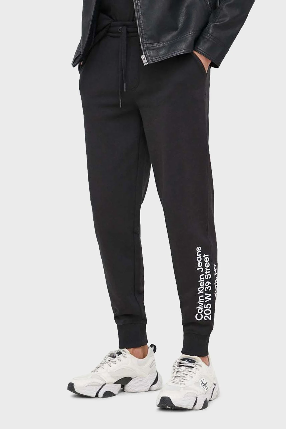 Calvin Klein Logolu Belden Bağlamalı % 100 Pamuk Jogger Erkek Pantolon J30J322639 BEH SİYAH - 3