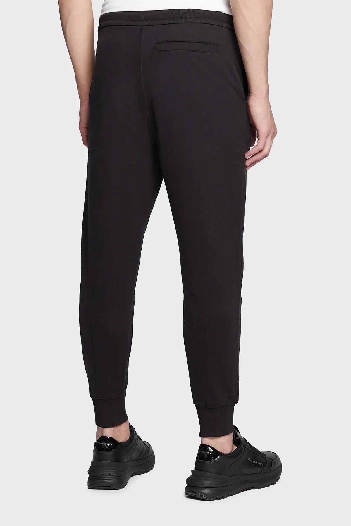 Calvin Klein Logolu Belden Bağlamalı Cepli % 100 Pamuk Jogger J30J322484BEH Erkek Pantolon J30J322484 BEH SİYAH - 4