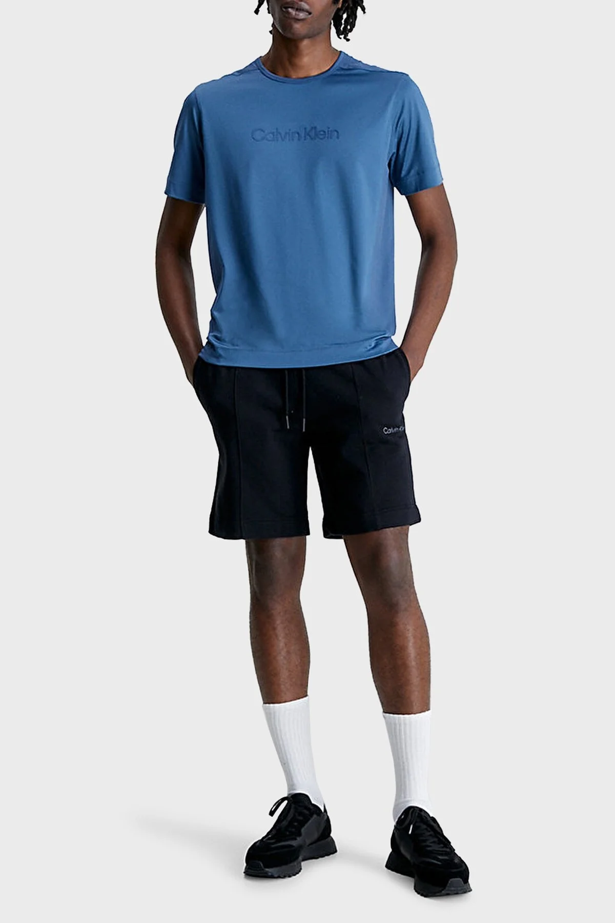 Calvin Klein Logolu Belden Bağlamalı Cepli Relaxed Fit 00GMS3S805BAE Erkek Short 00GMS3S805 BAE SİYAH - 1