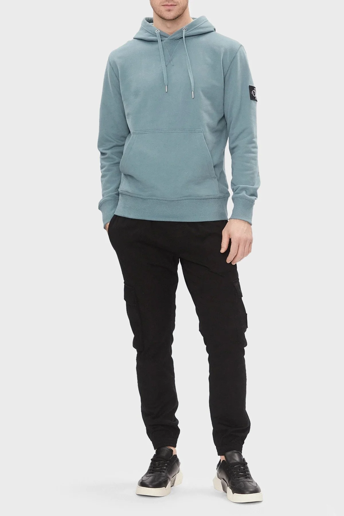 Calvin Klein Logolu Belden Bağlamalı Cepli Skinny Kargo J30J324696BEH Erkek Pantolon J30J324696 BEH SİYAH - 2