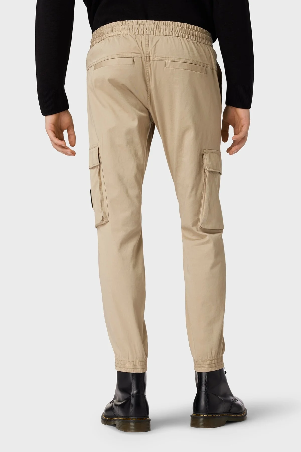 Calvin Klein Logolu Belden Bağlamalı Cepli Skinny Kargo J30J324696PED Erkek Pantolon J30J324696 PED BEJ - 4