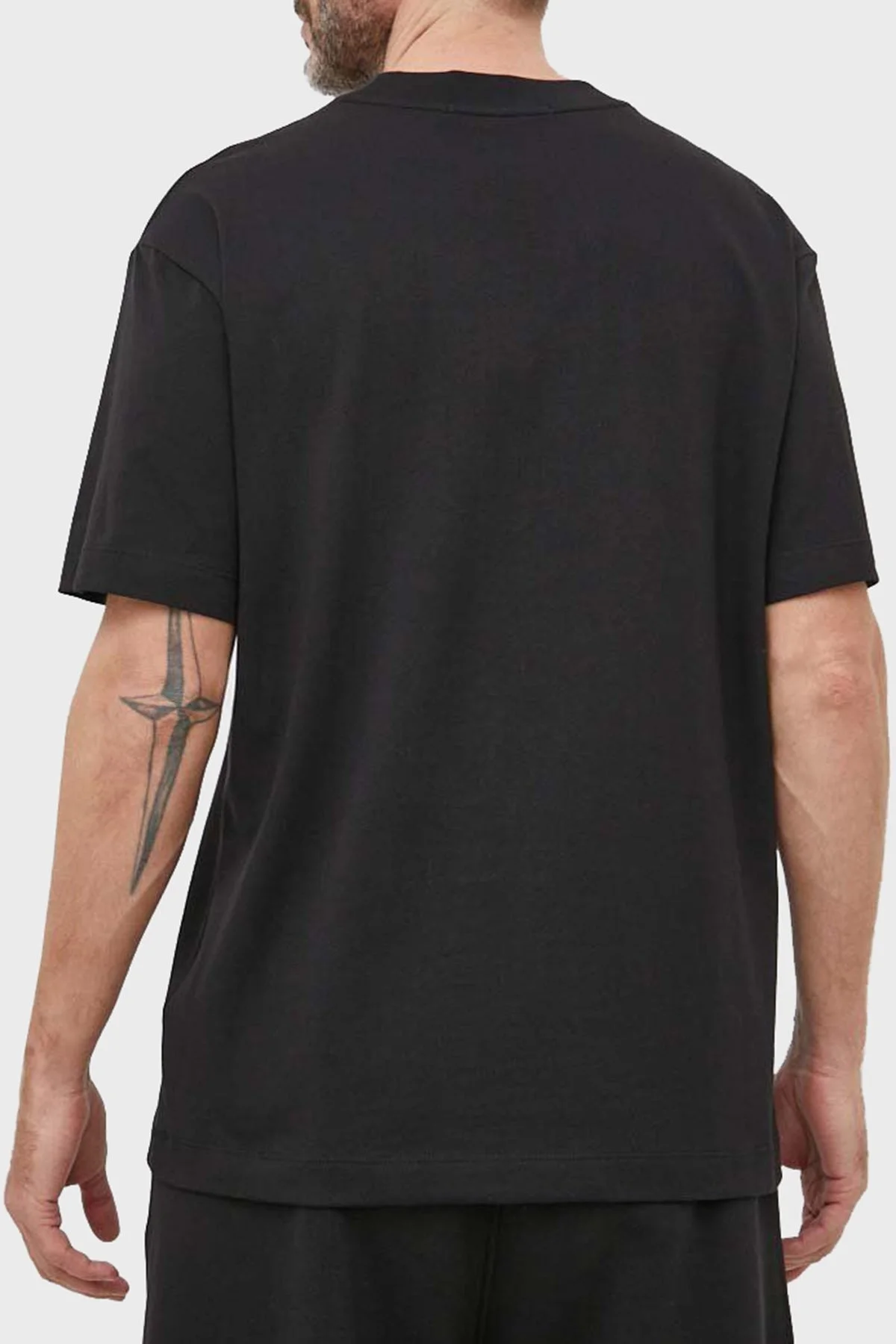 Calvin Klein Logolu Bisiklet Yaka % 100 Pamuk Oversize J30J323522BEH Erkek T Shirt J30J323522 BEH SİYAH - 2