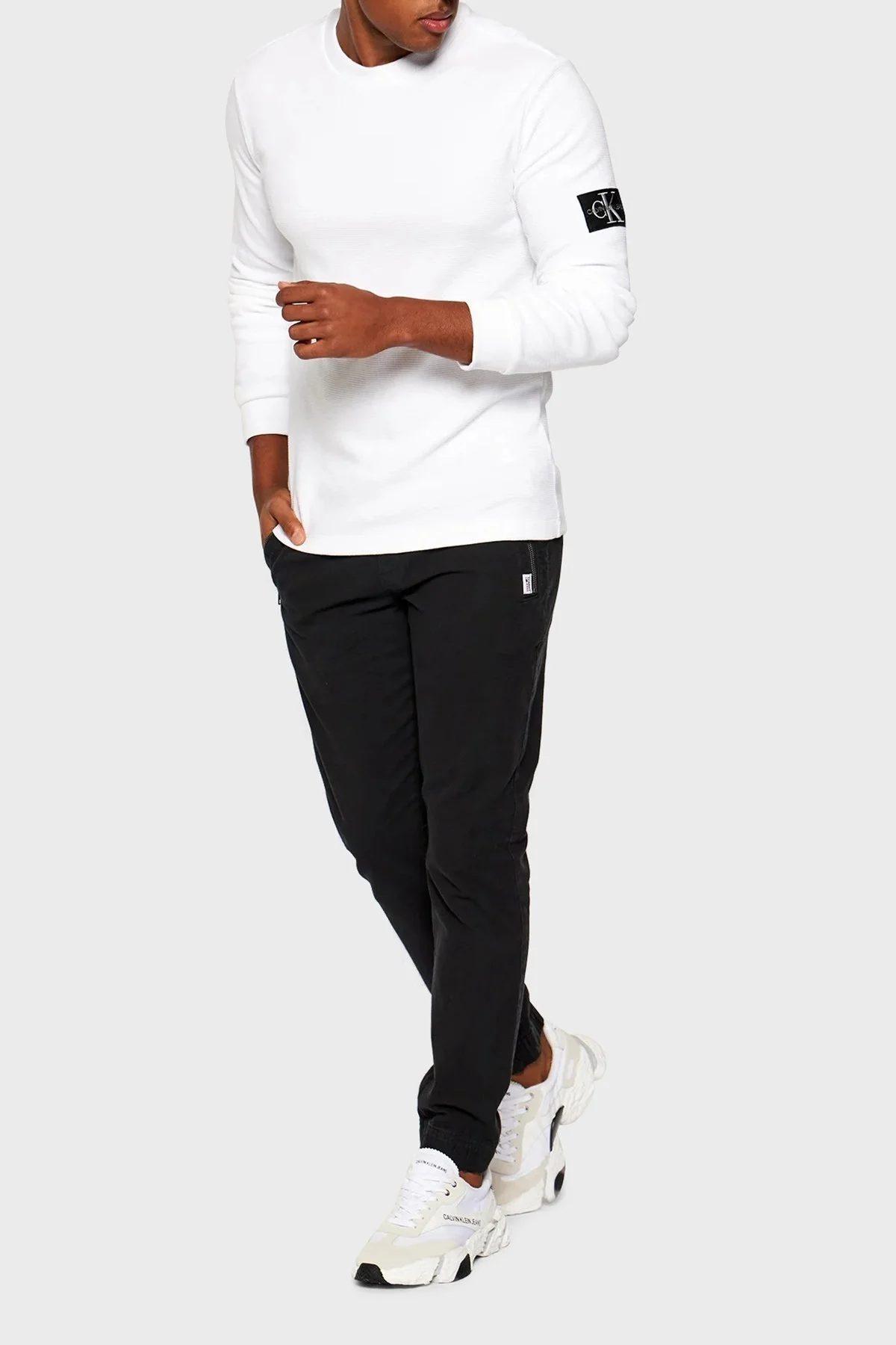 Calvin Klein Logolu Bisiklet Yaka % 100 Pamuk Regular Fit Erkek Sweat J30J316610 YAF BEYAZ - 2