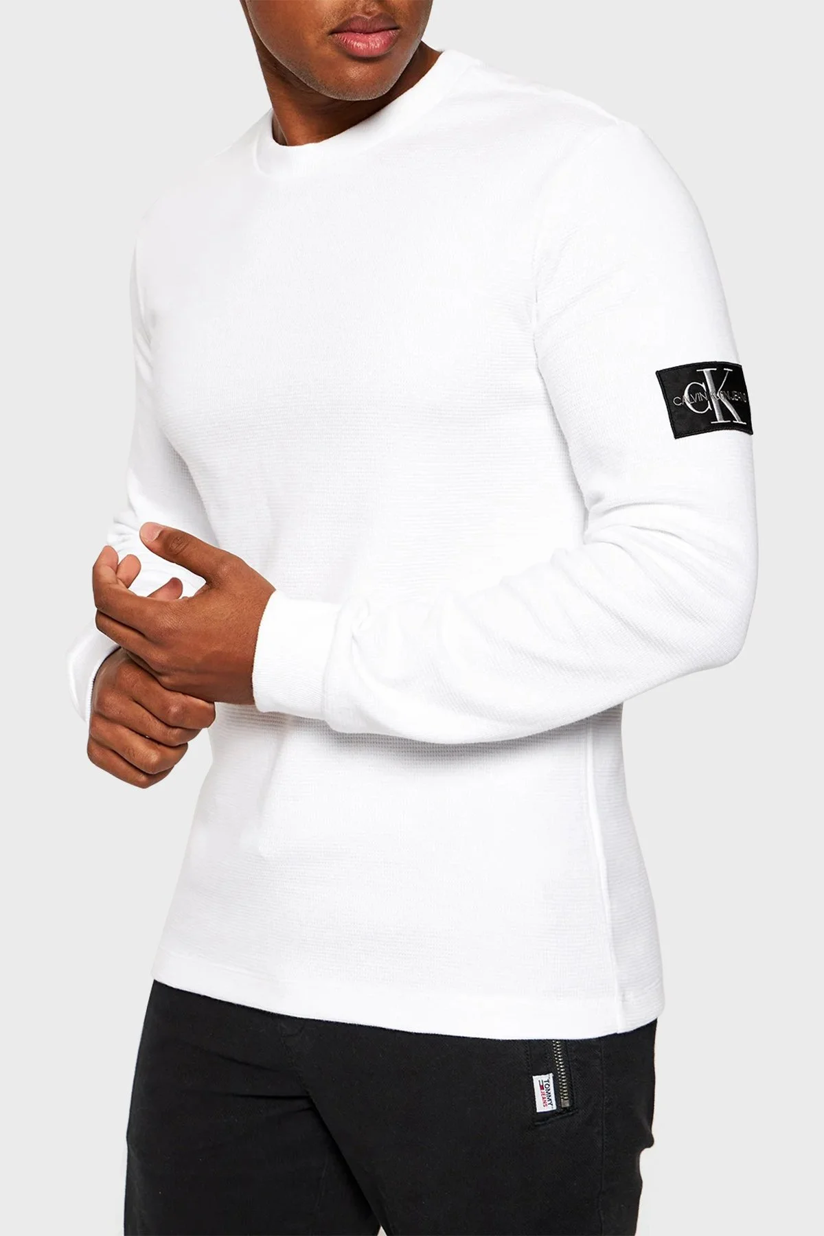 Calvin Klein Logolu Bisiklet Yaka % 100 Pamuk Regular Fit Erkek Sweat J30J316610 YAF BEYAZ - 1