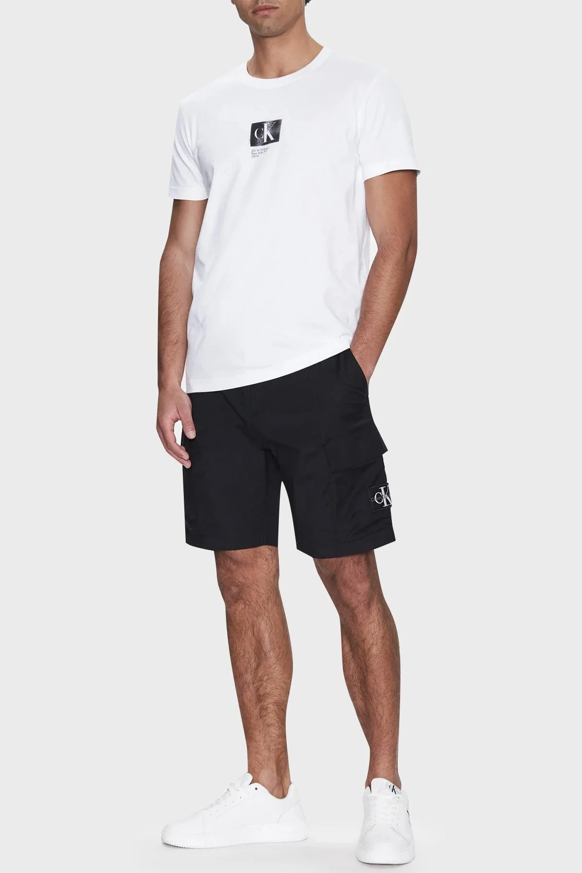 Calvin Klein Logolu Bisiklet Yaka % 100 Pamuk Regular Fit J30J322863YAF Erkek T Shirt J30J322863 YAF BEYAZ - 2