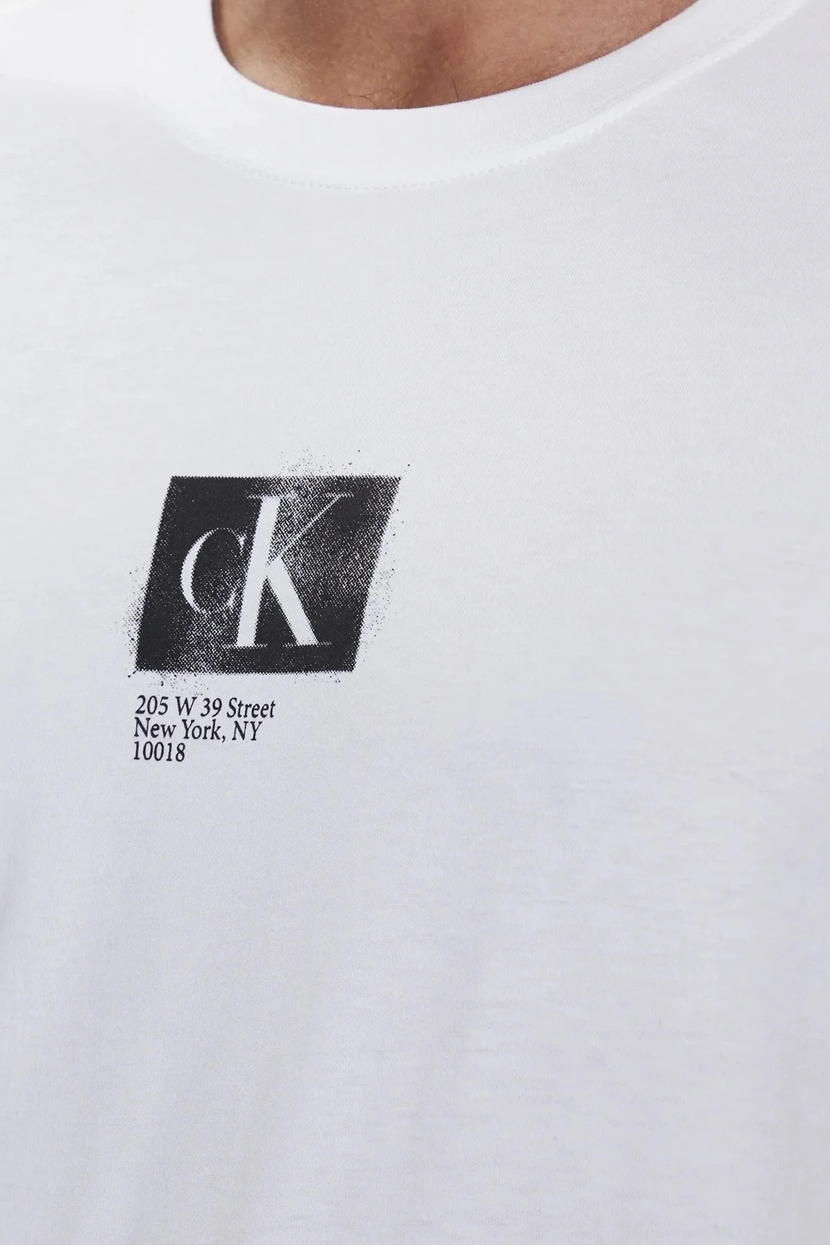 Calvin Klein Logolu Bisiklet Yaka % 100 Pamuk Regular Fit J30J322863YAF Erkek T Shirt J30J322863 YAF BEYAZ - 5