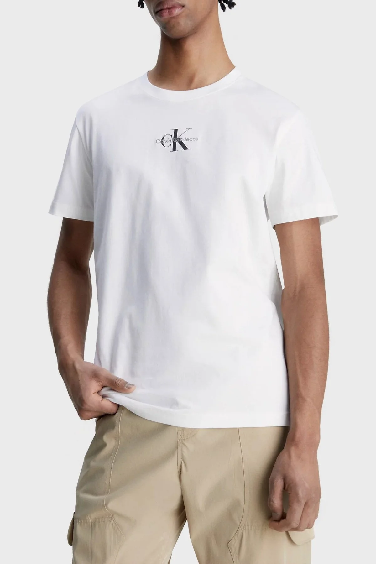 Calvin Klein Logolu Bisiklet Yaka % 100 Pamuk Regular Fit J30J323483YAF Erkek T Shirt J30J323483 YAF BEYAZ - 1