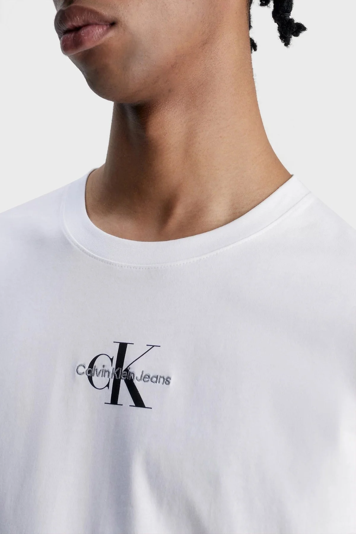 Calvin Klein Logolu Bisiklet Yaka % 100 Pamuk Regular Fit J30J323483YAF Erkek T Shirt J30J323483 YAF BEYAZ - 3