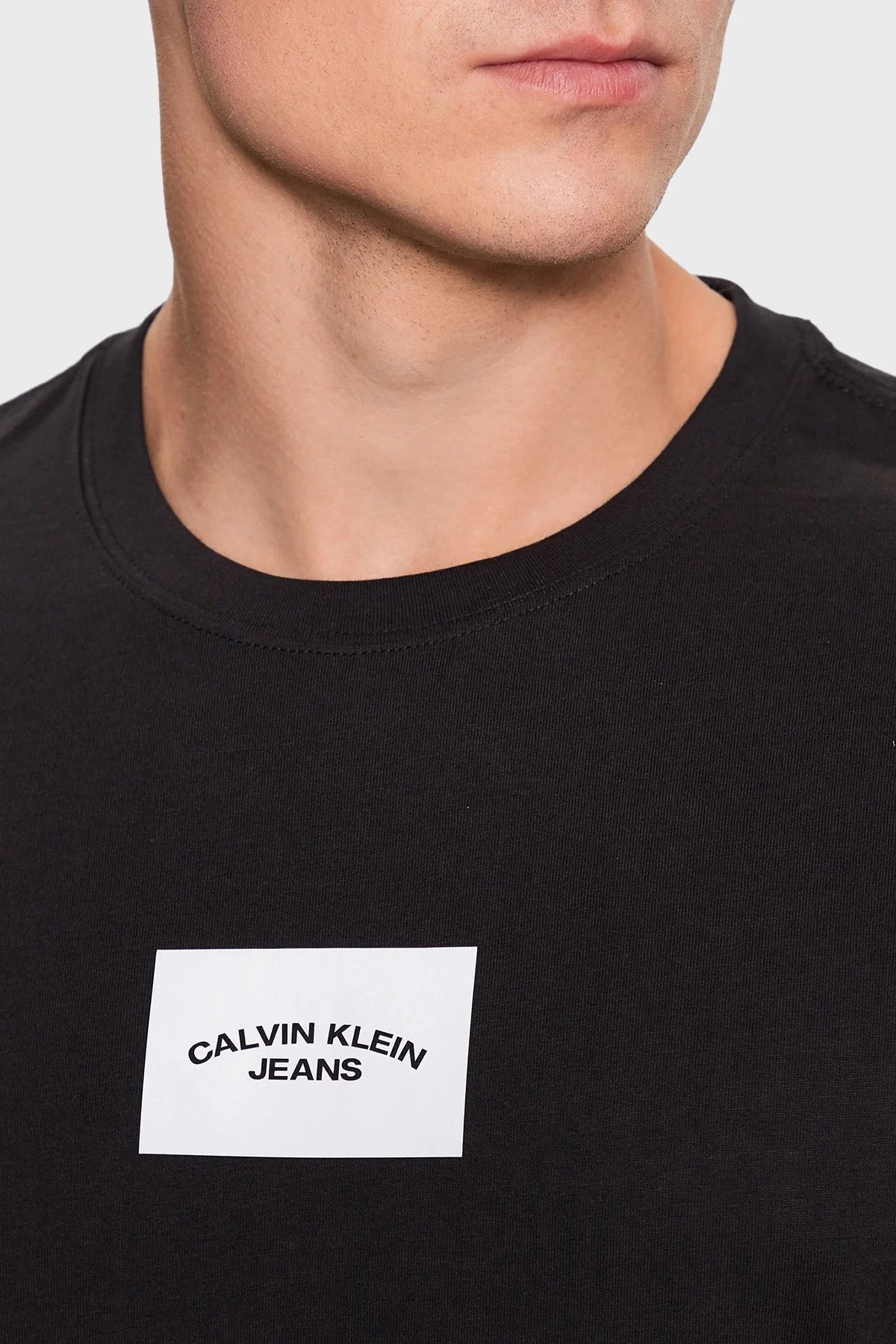 Calvin Klein Logolu Bisiklet Yaka % 100 Pamuk Regular Fit J30J323523BEH Erkek T Shirt J30J323523 BEH SİYAH - 4