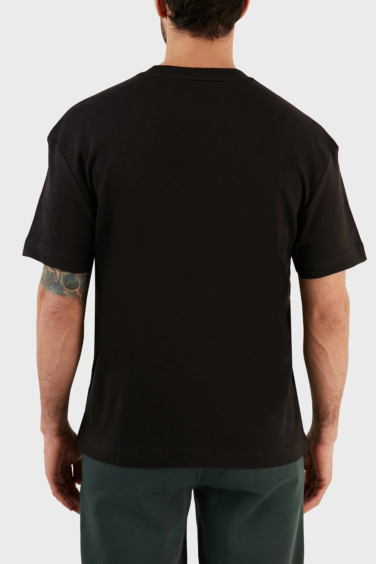 Calvin Klein Logolu Bisiklet Yaka % 100 Pamuk Relaxed Fit Erkek T Shirt K10K110798 BEH SİYAH - 5