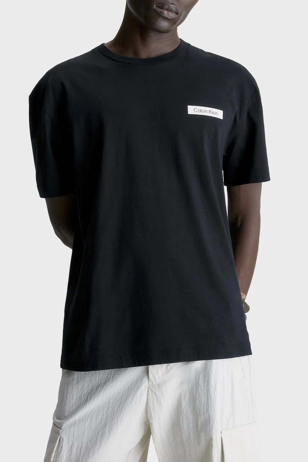 Calvin Klein Logolu Bisiklet Yaka % 100 Pamuk Relaxed Fit K10K111124BEH Erkek T Shirt K10K111124 BEH SİYAH - 1