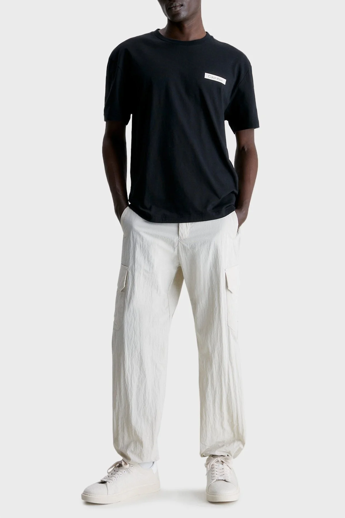 Calvin Klein Logolu Bisiklet Yaka % 100 Pamuk Relaxed Fit K10K111124BEH Erkek T Shirt K10K111124 BEH SİYAH - 4