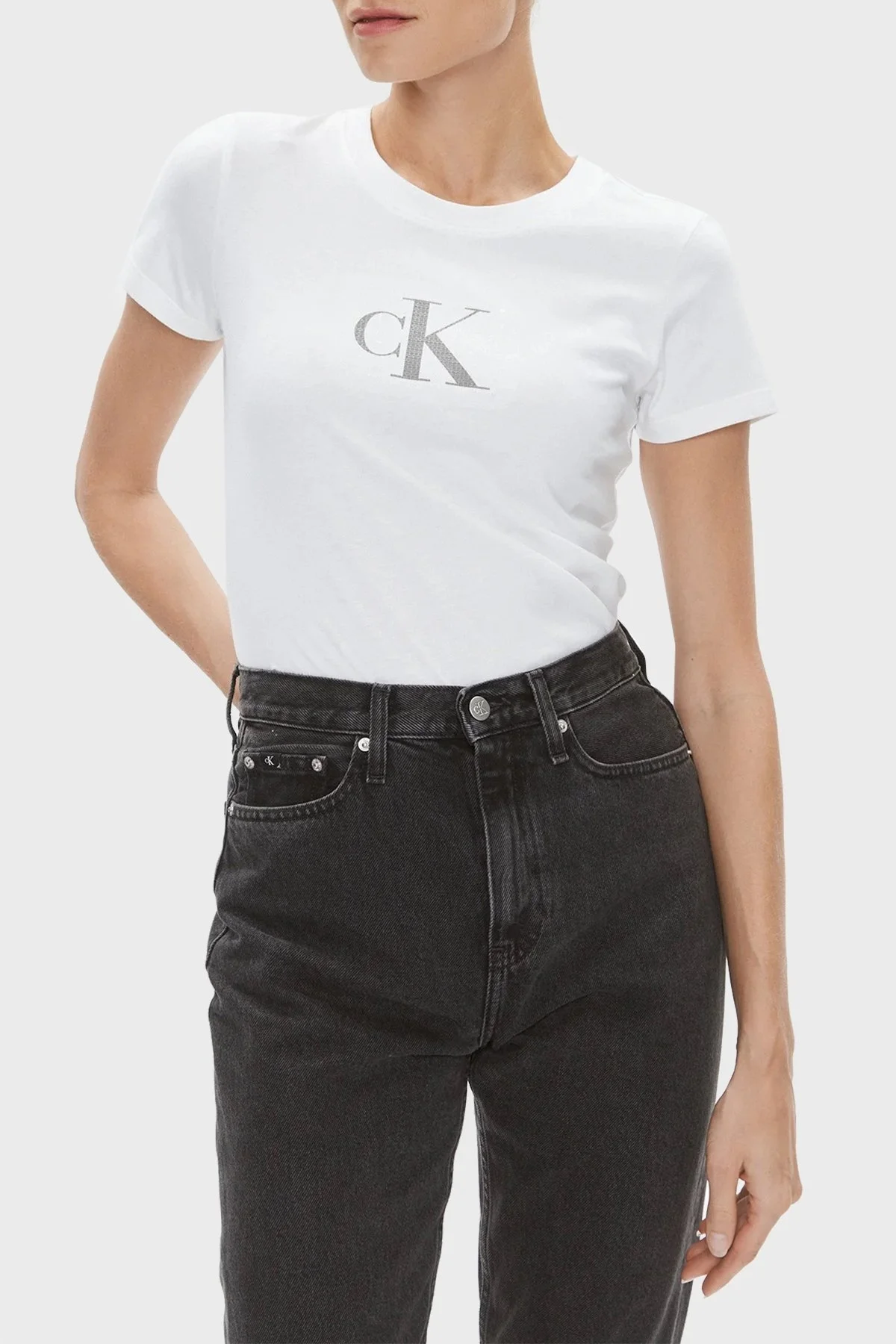 Calvin Klein Logolu Bisiklet Yaka % 100 Pamuk Slim Fit J20J222961YAF Bayan T Shirt J20J222961 YAF BEYAZ - 1