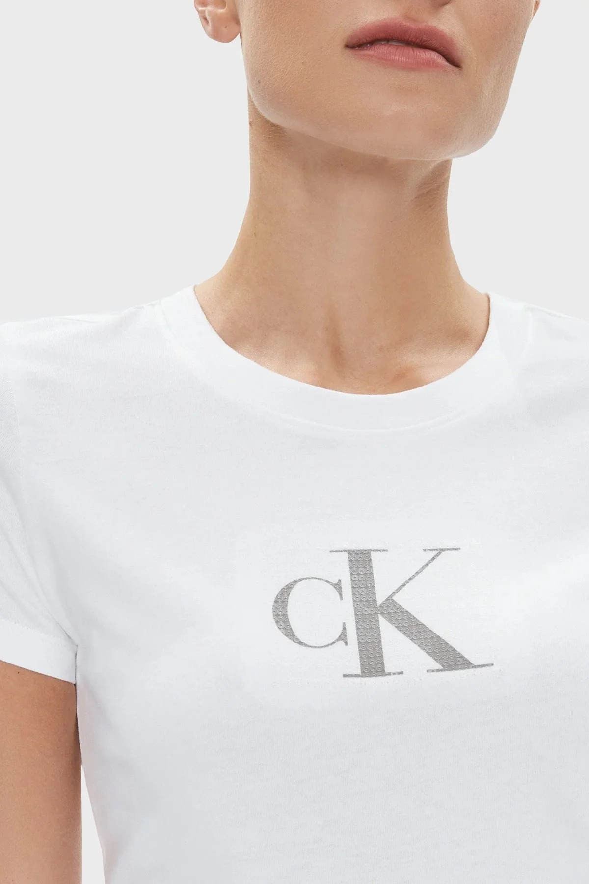 Calvin Klein Logolu Bisiklet Yaka % 100 Pamuk Slim Fit J20J222961YAF Bayan T Shirt J20J222961 YAF BEYAZ - 4